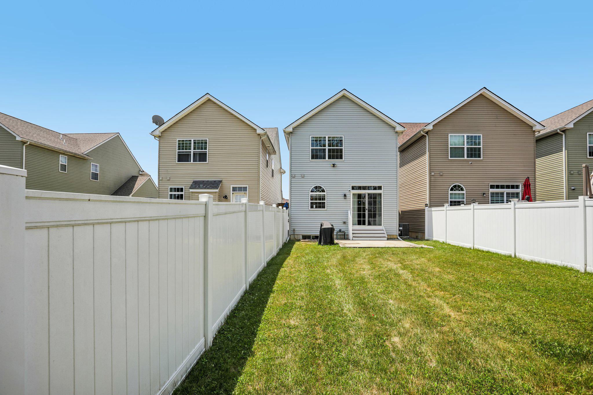 SULLIVAN TRIAIL I - Residential