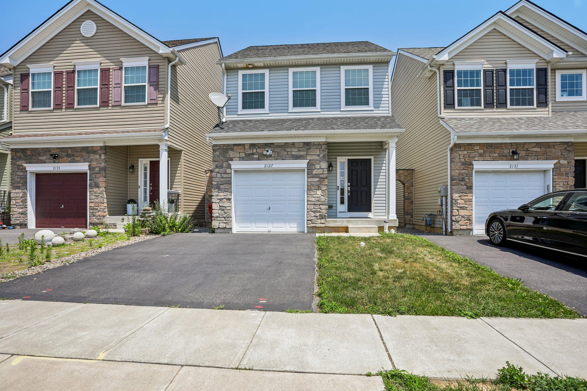 SULLIVAN TRIAIL I - Residential