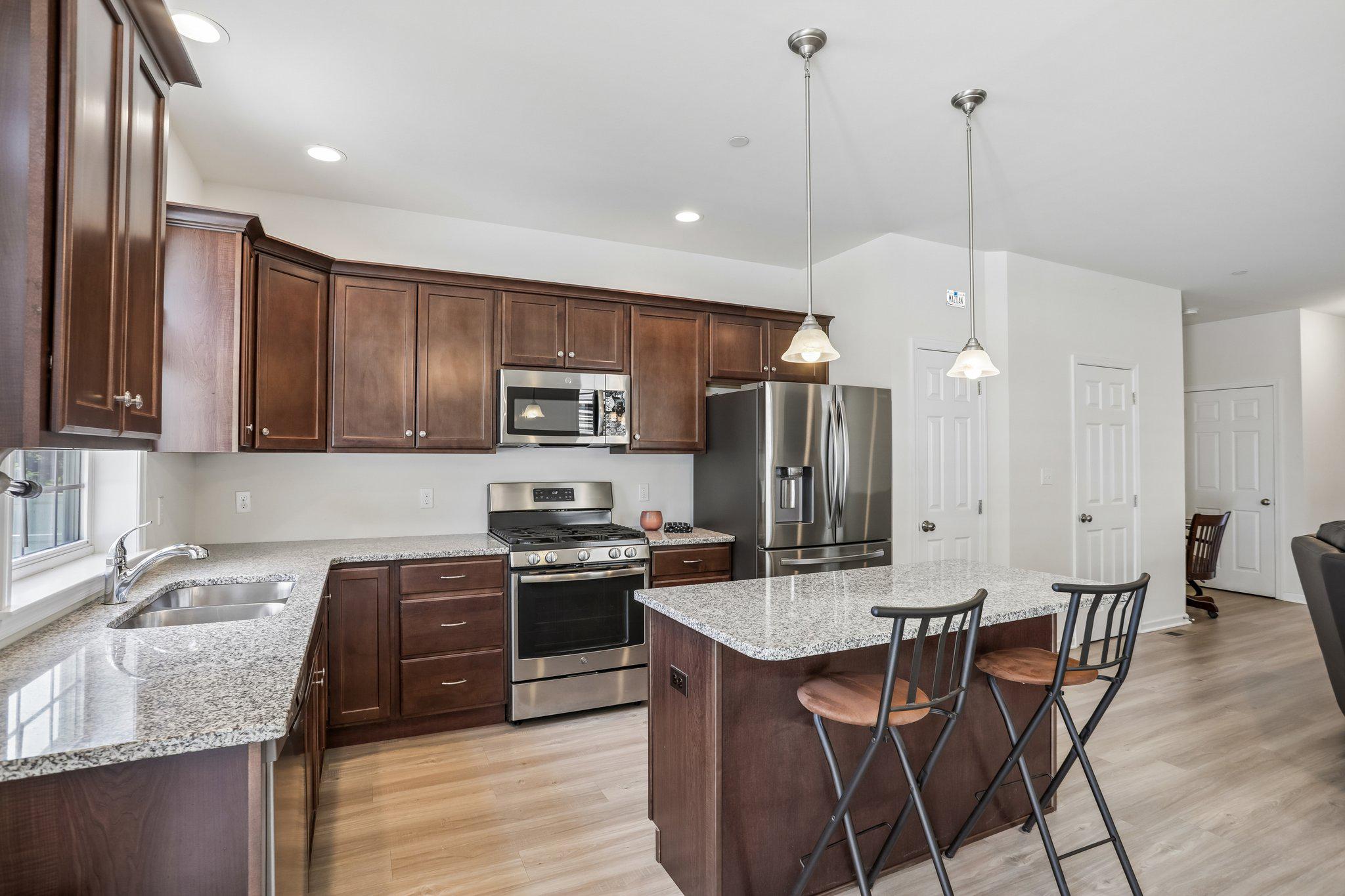 SULLIVAN TRIAIL I - Residential