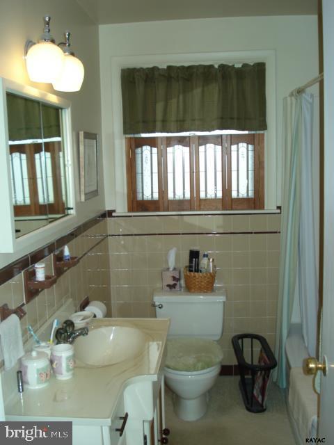 HAINES ACRES - Residential