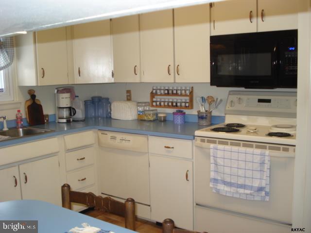 HAINES ACRES - Residential