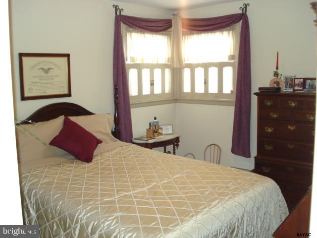 HAINES ACRES - Residential