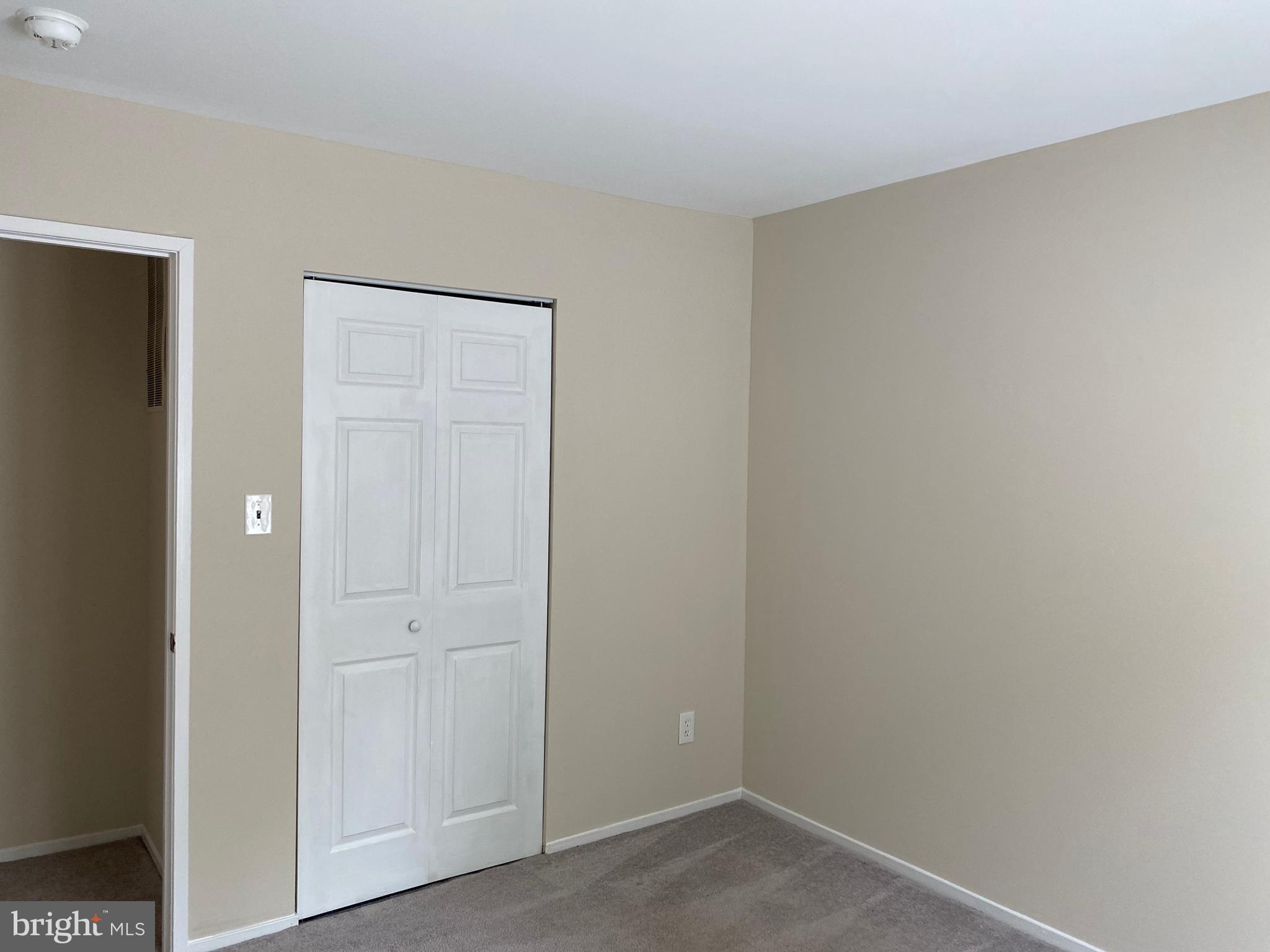 WOODMARK OF LAKE RIDGE - Residential Lease