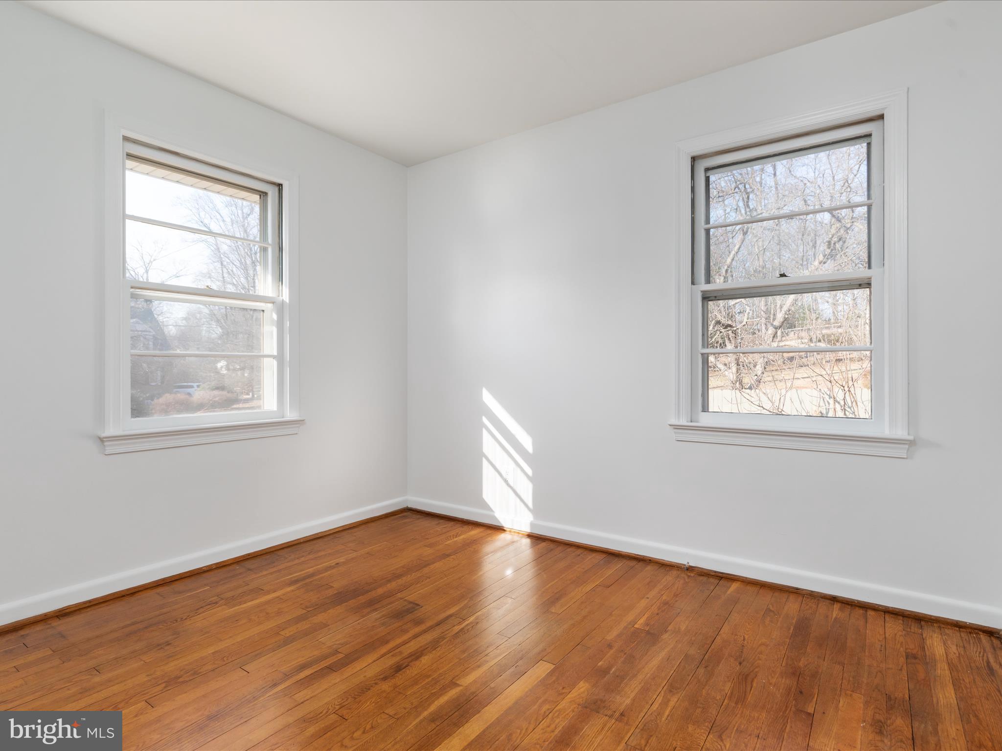 FAIRFAX ACRES - Residential