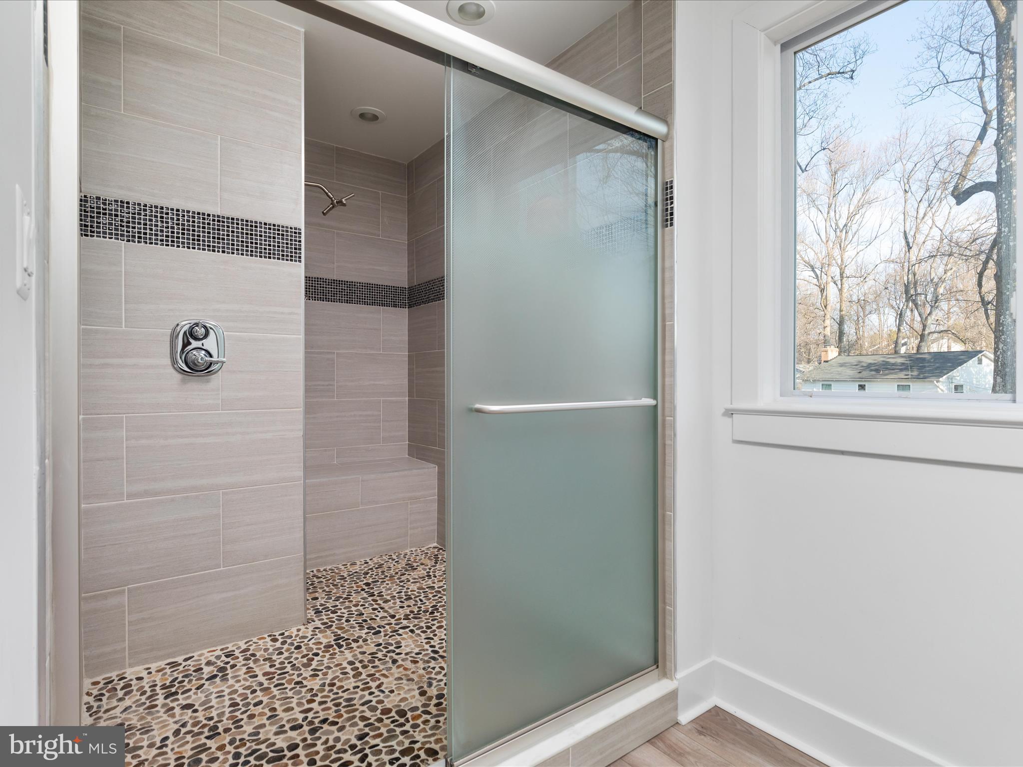 FAIRFAX ACRES - Residential