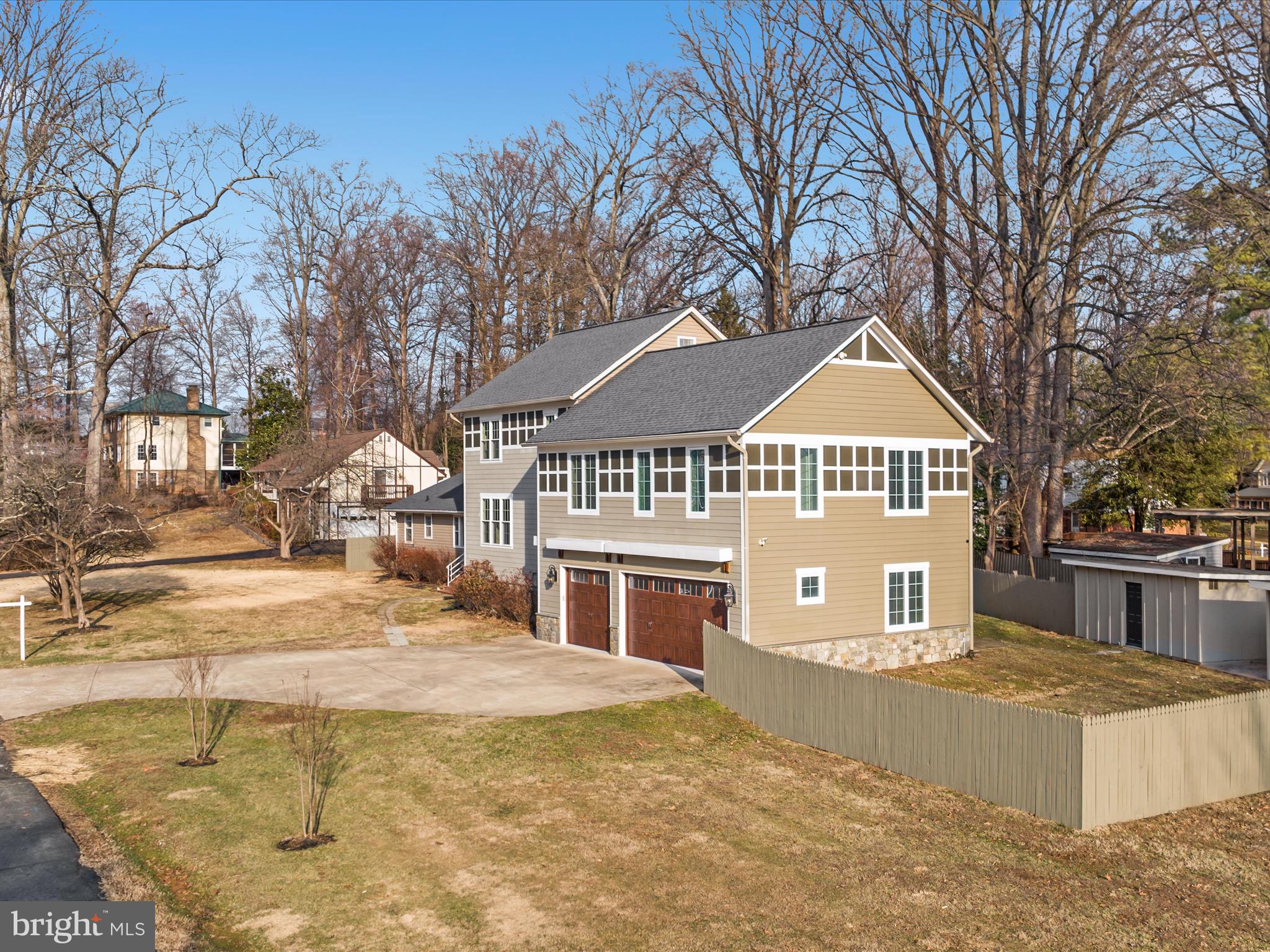 FAIRFAX ACRES - Residential