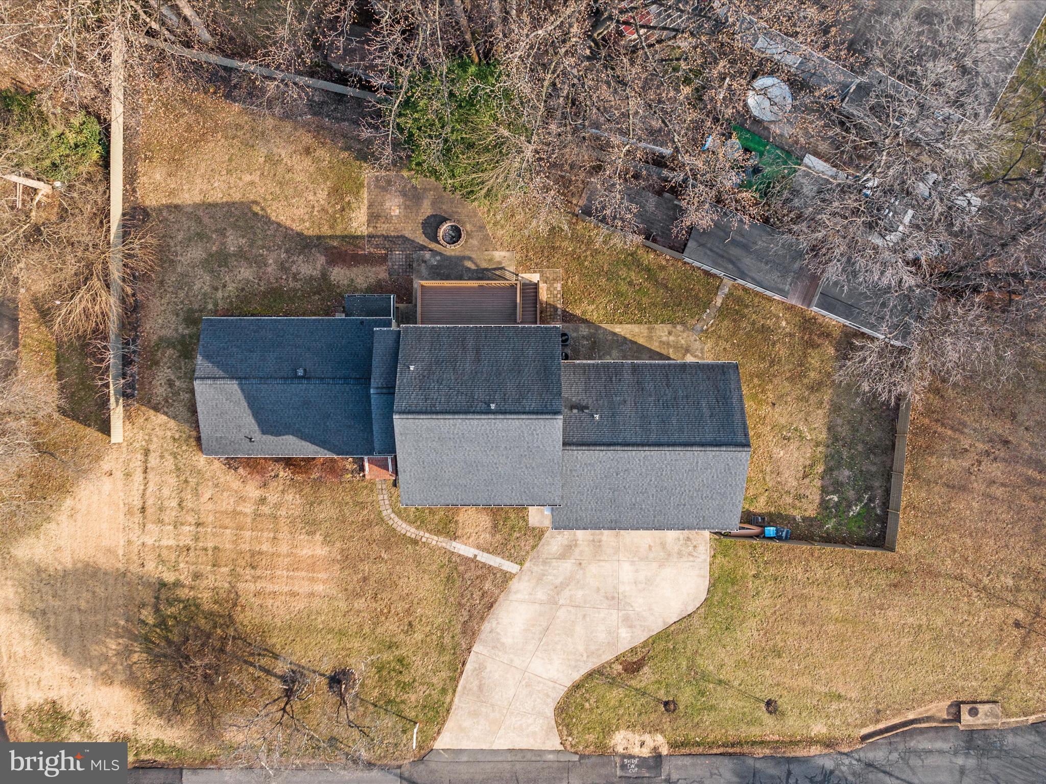 FAIRFAX ACRES - Residential