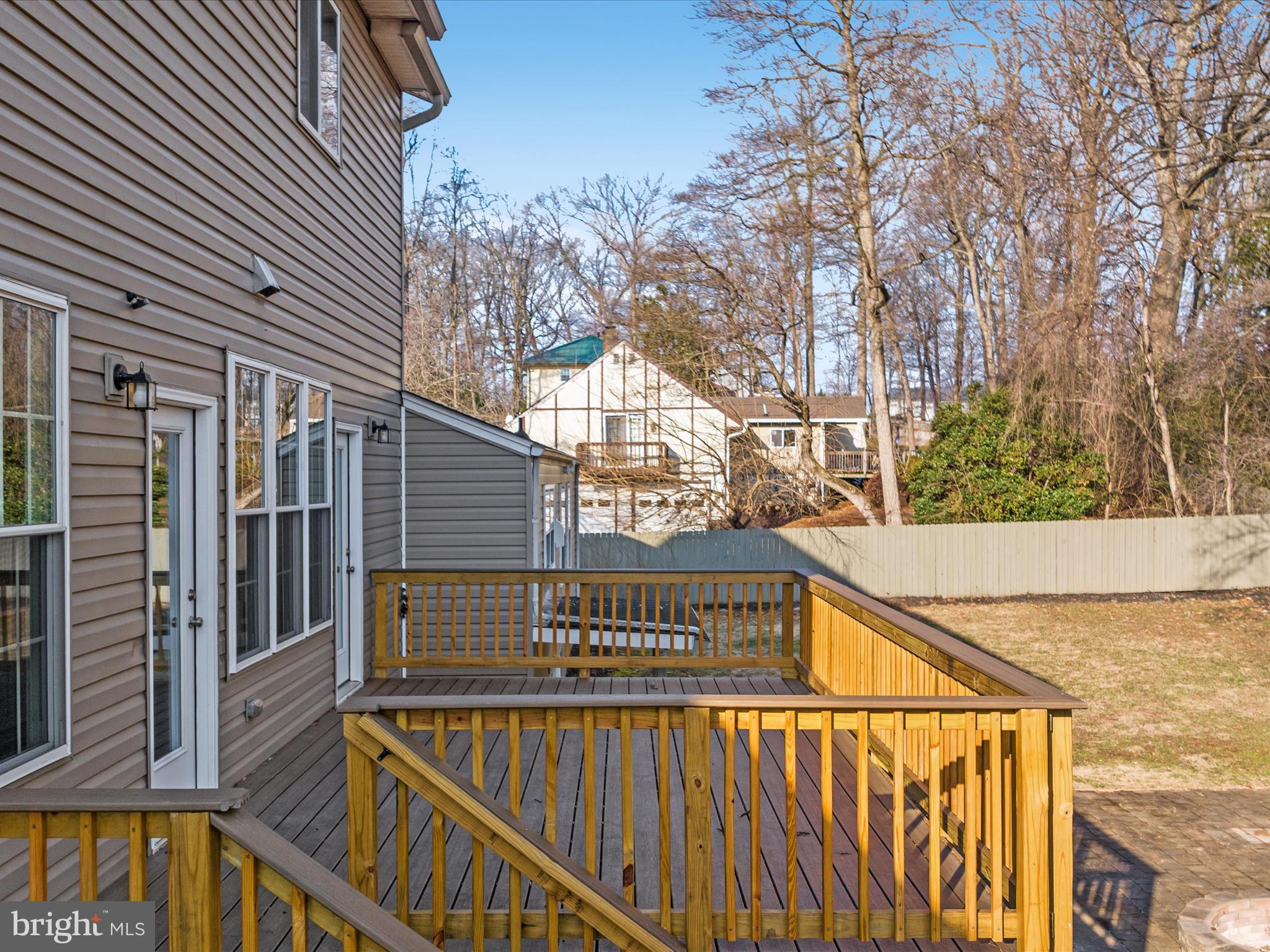 FAIRFAX ACRES - Residential