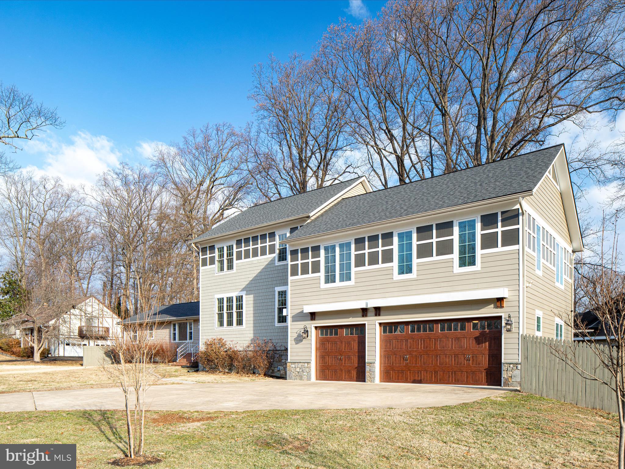 FAIRFAX ACRES - Residential