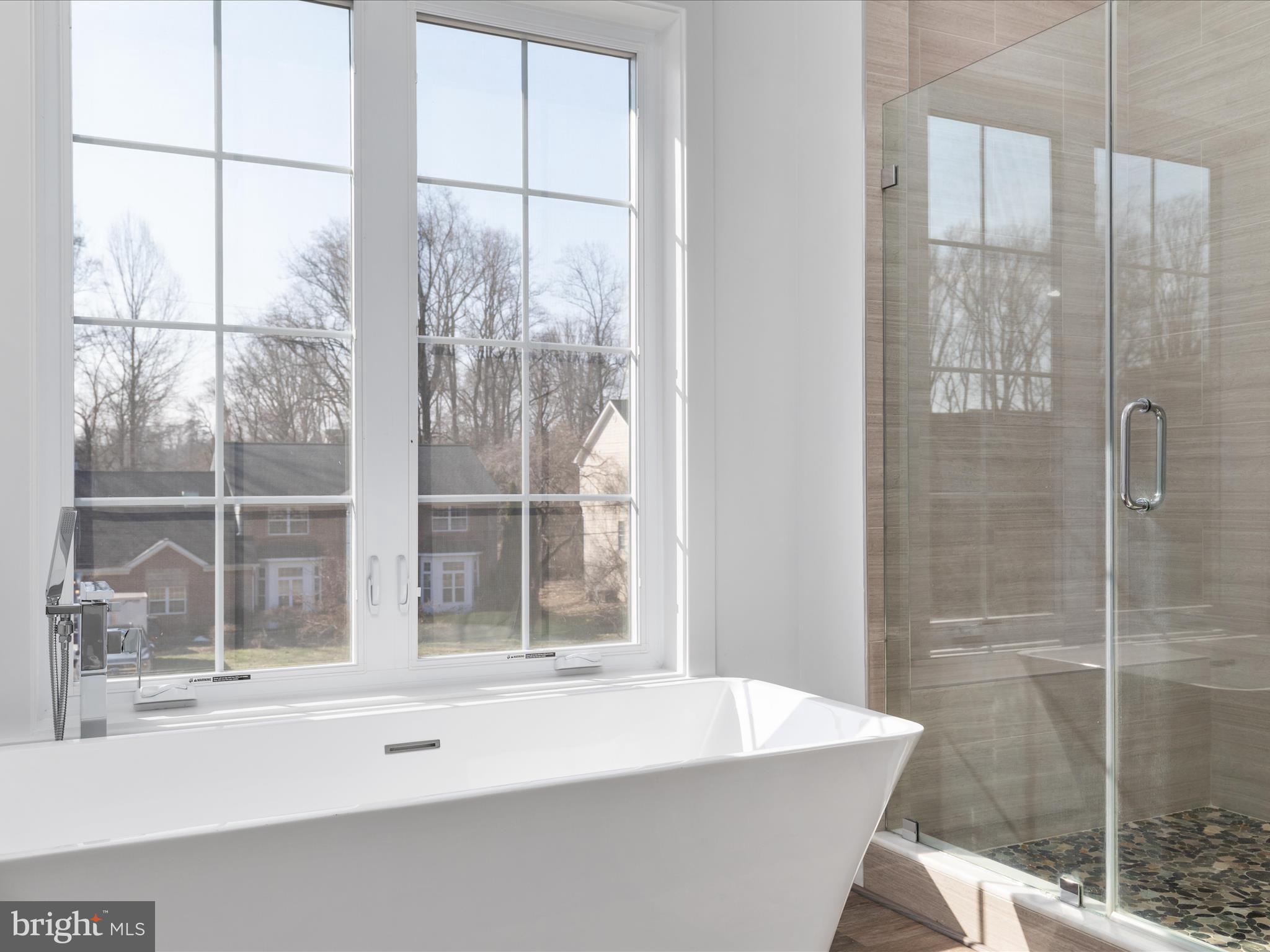FAIRFAX ACRES - Residential