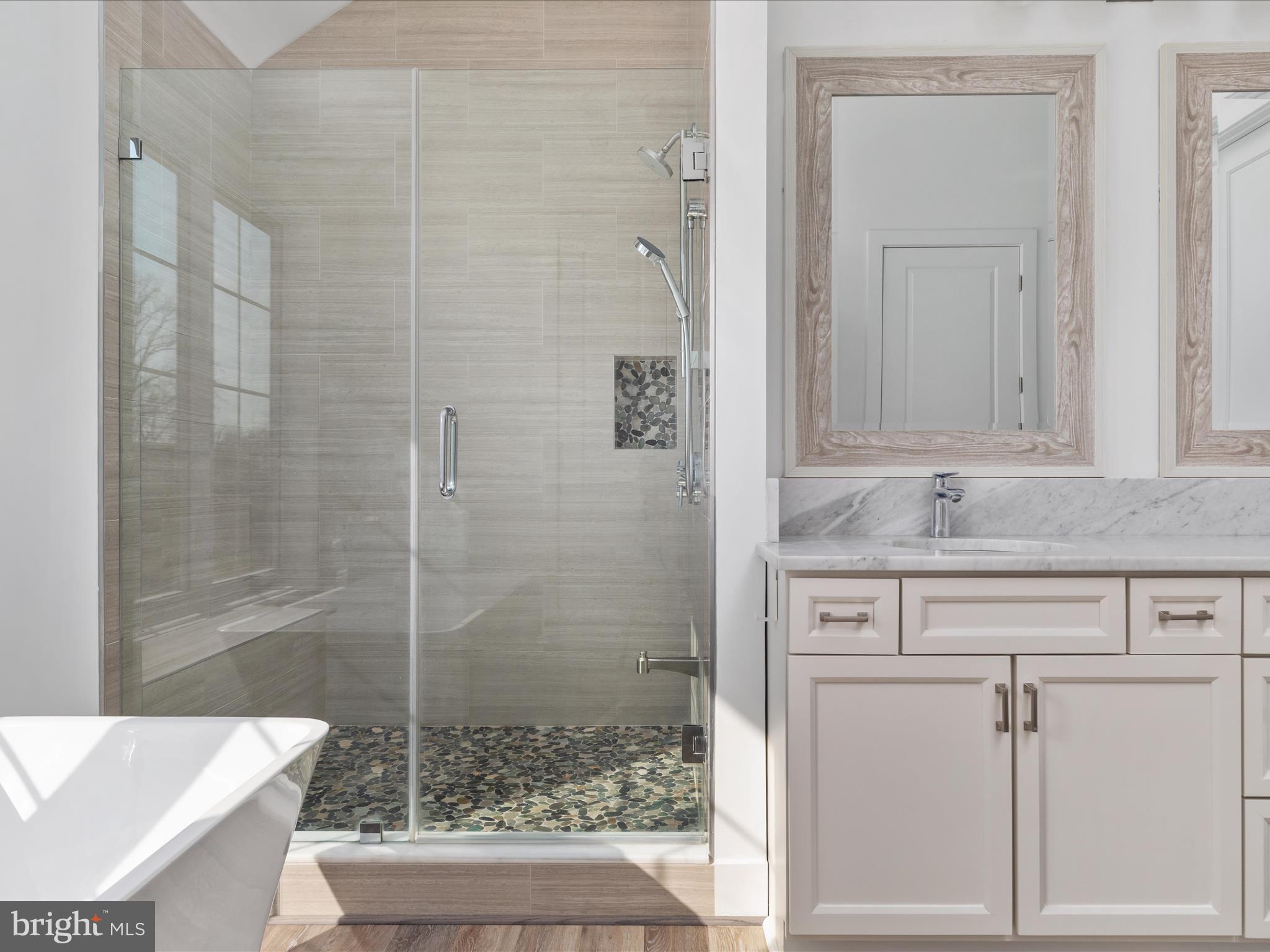 FAIRFAX ACRES - Residential