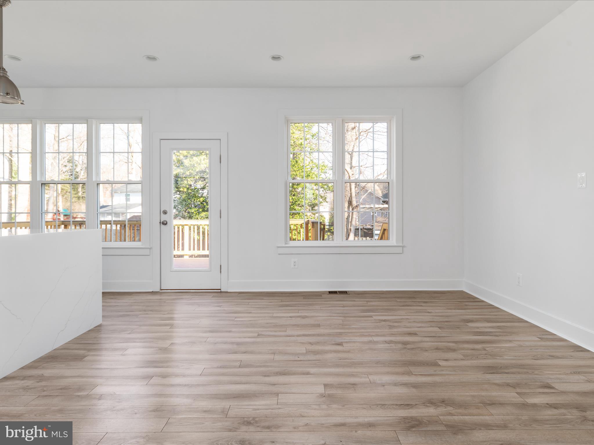 FAIRFAX ACRES - Residential