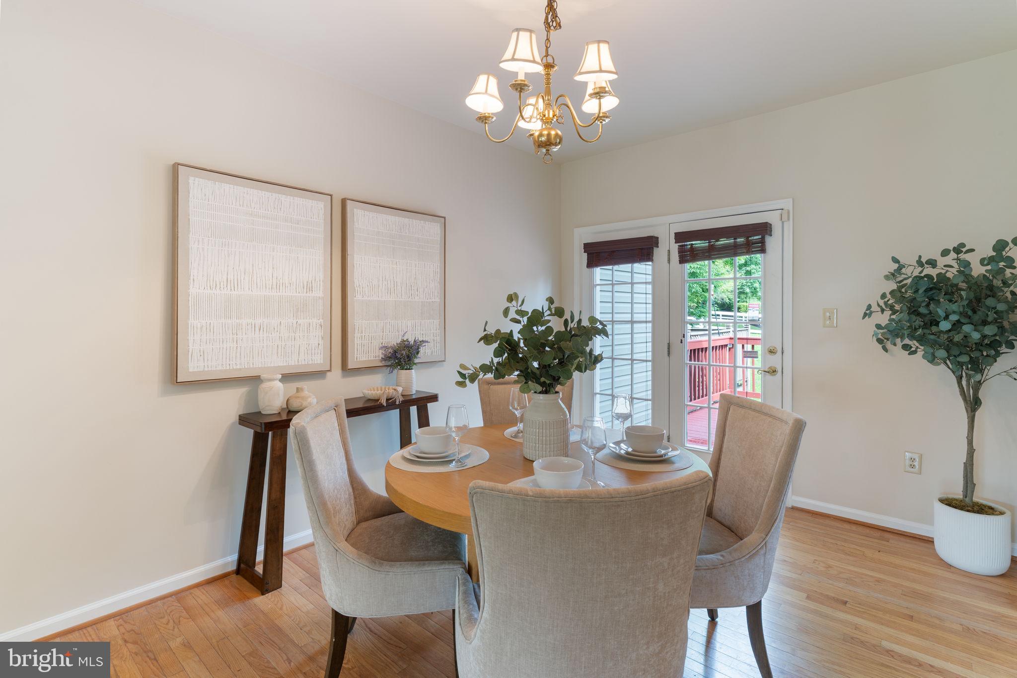 SUMMIT CREEK - Residential