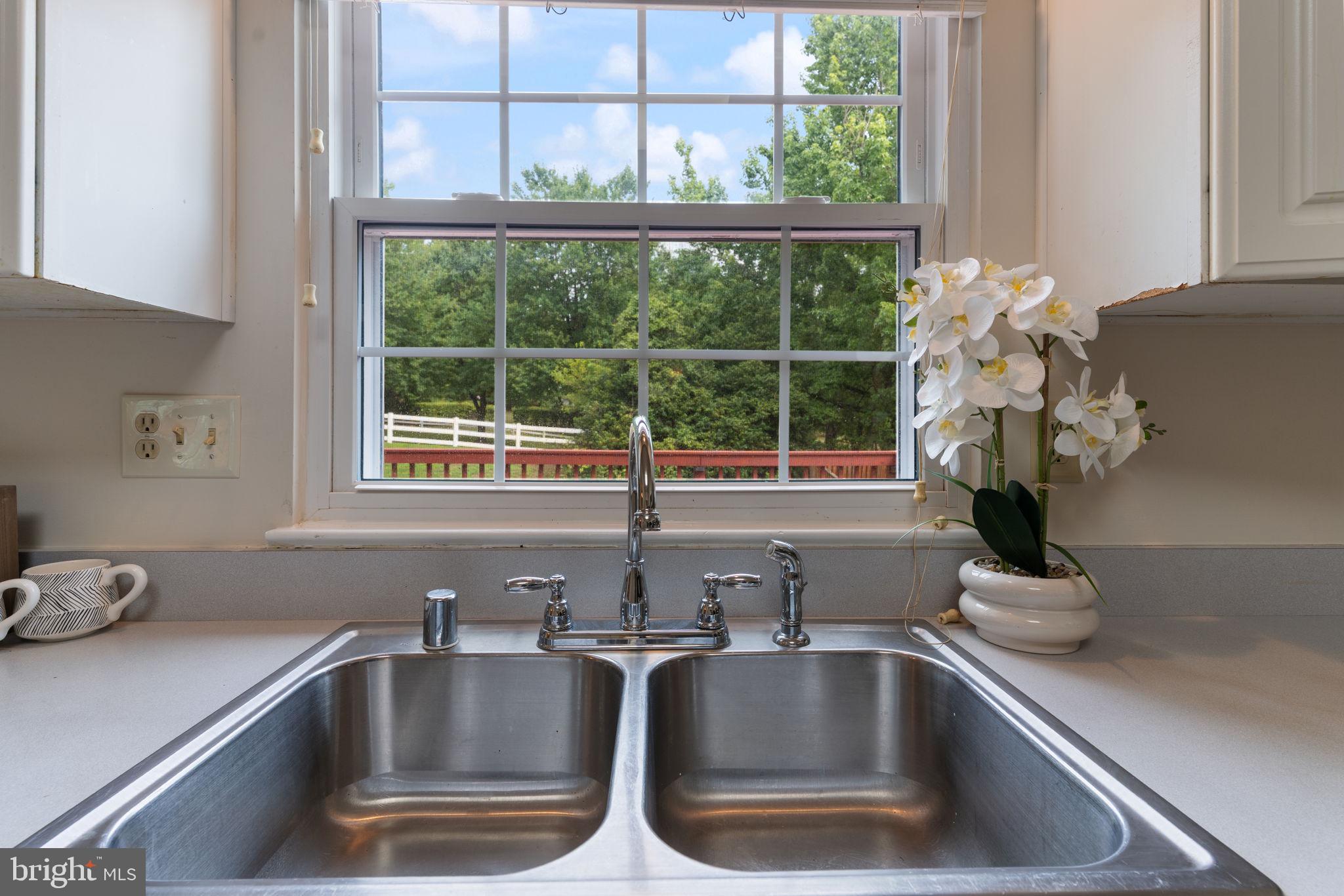 SUMMIT CREEK - Residential