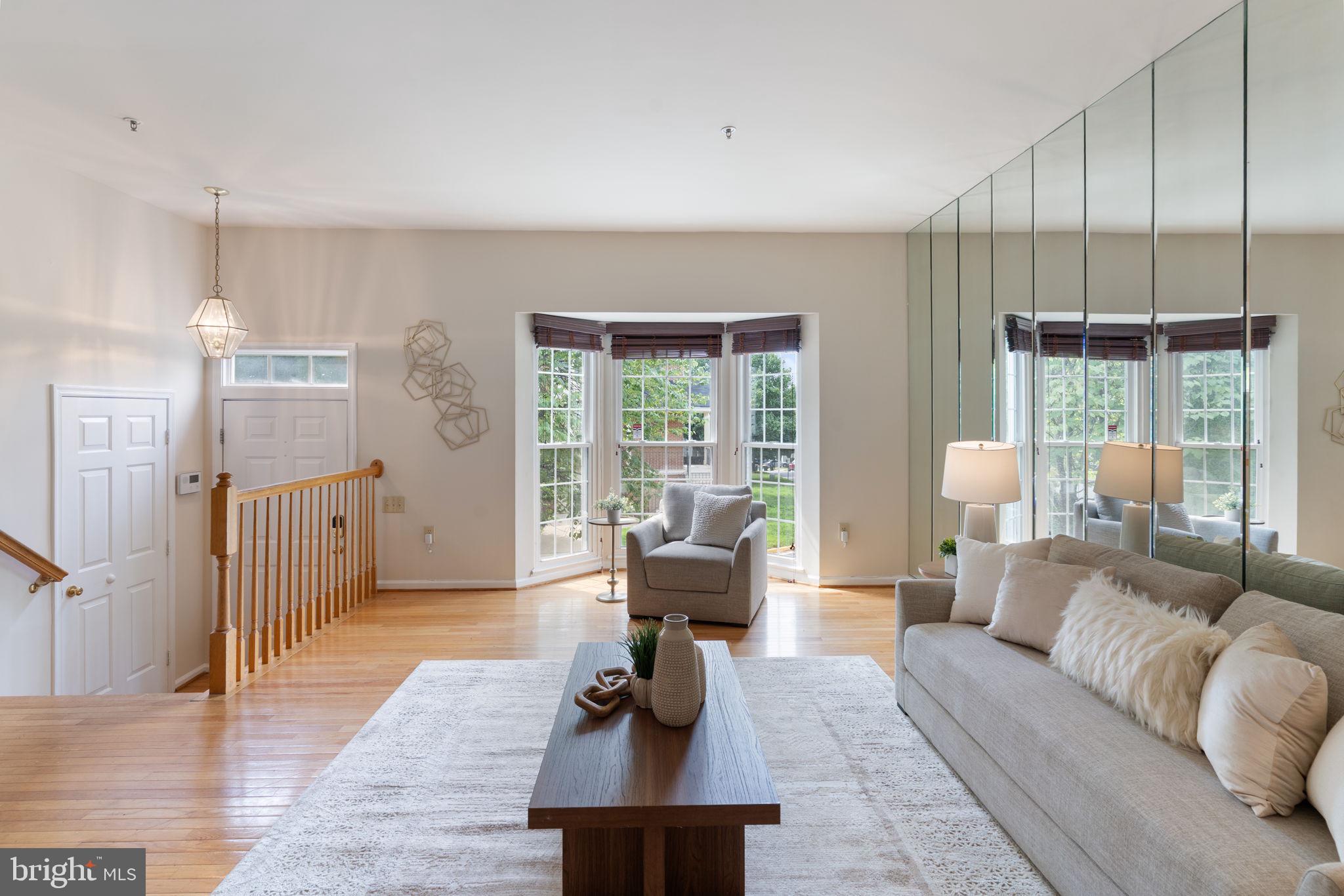 SUMMIT CREEK - Residential