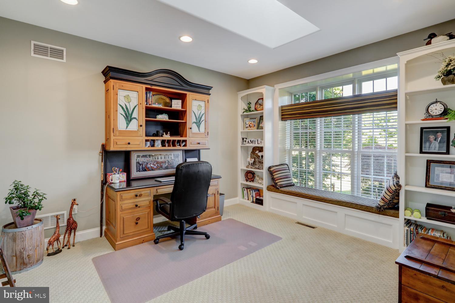 EAST EARL TWP - Residential
