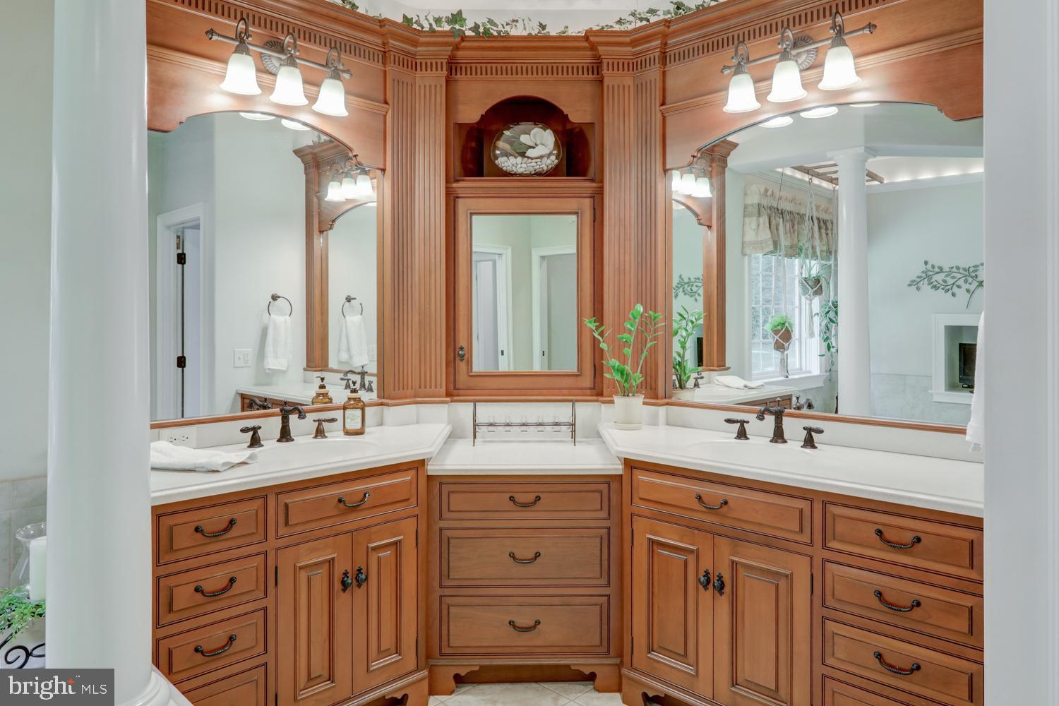EAST EARL TWP - Residential
