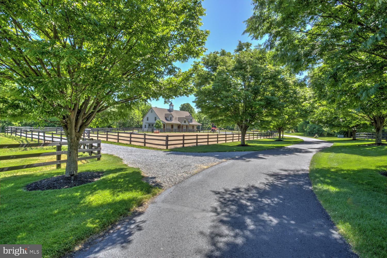 EAST EARL TWP - Residential