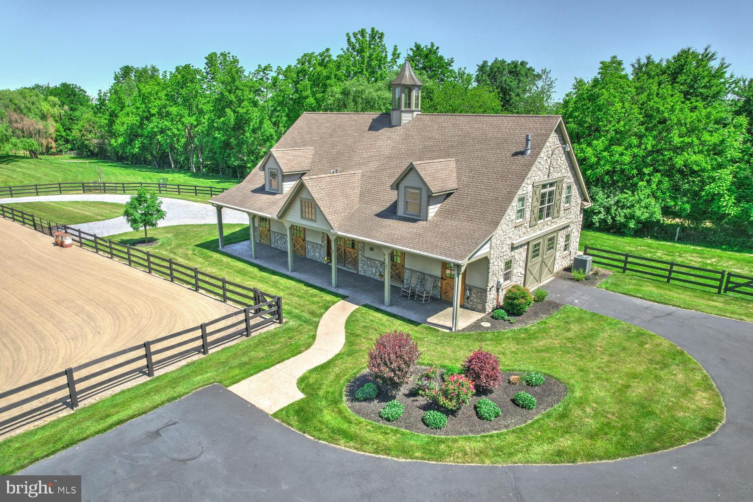EAST EARL TWP - Residential