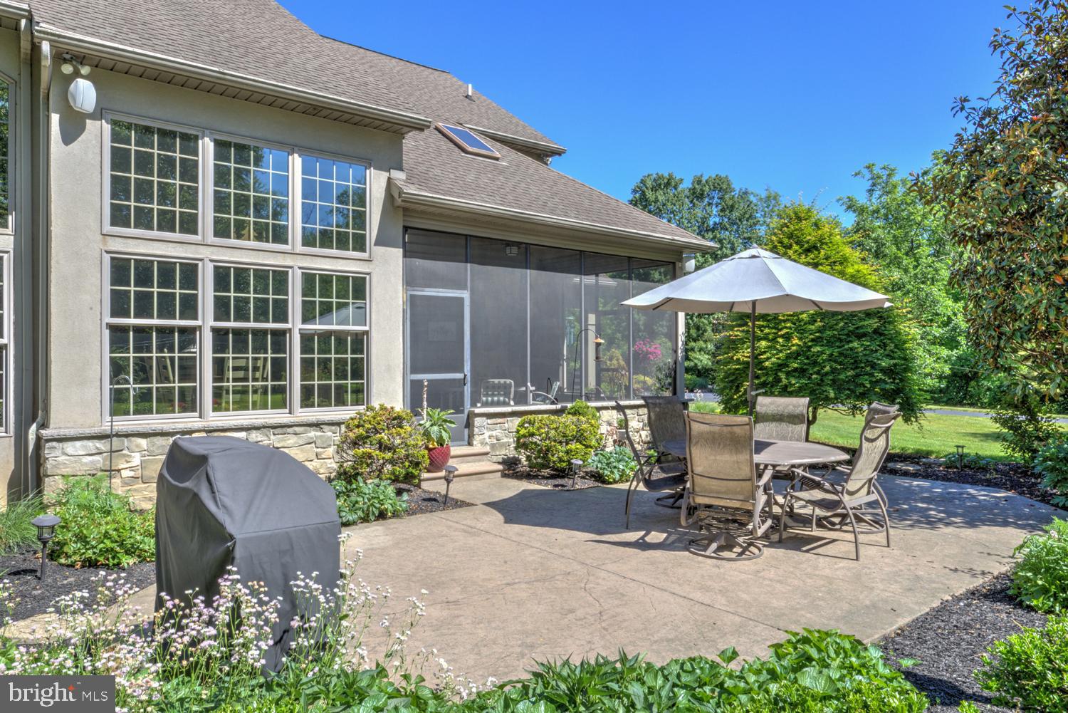 EAST EARL TWP - Residential