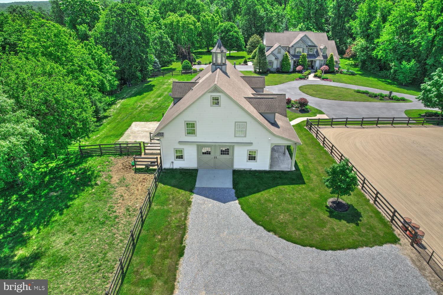 EAST EARL TWP - Residential