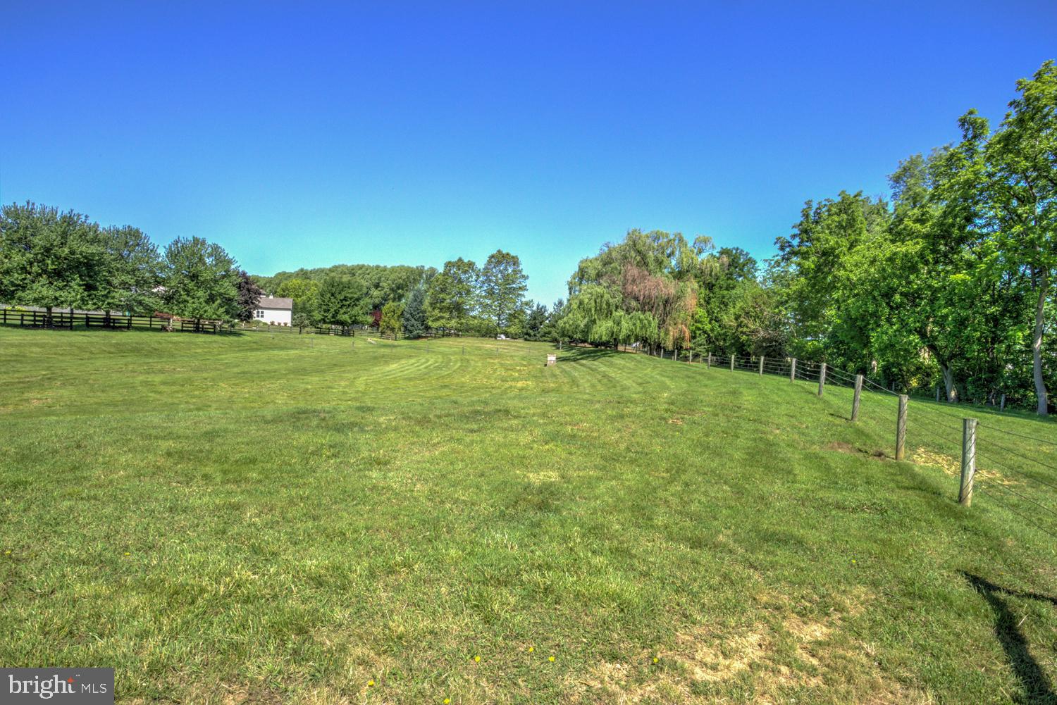 EAST EARL TWP - Residential