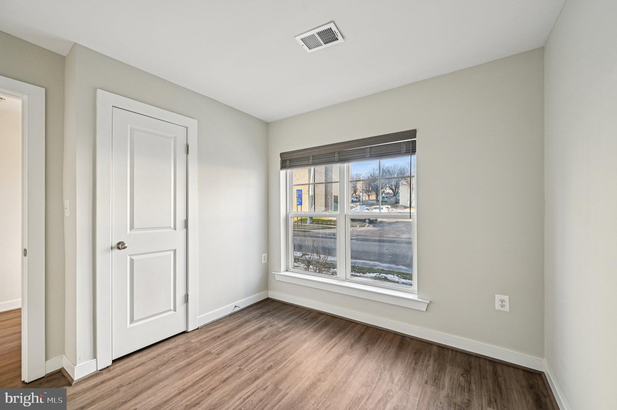 TOWSON MANOR VILLAGE - Residential