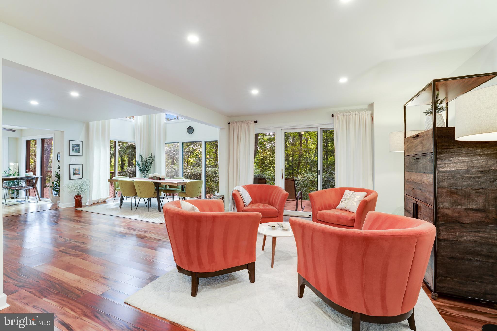 HILL CREST ACRES - Residential Lease