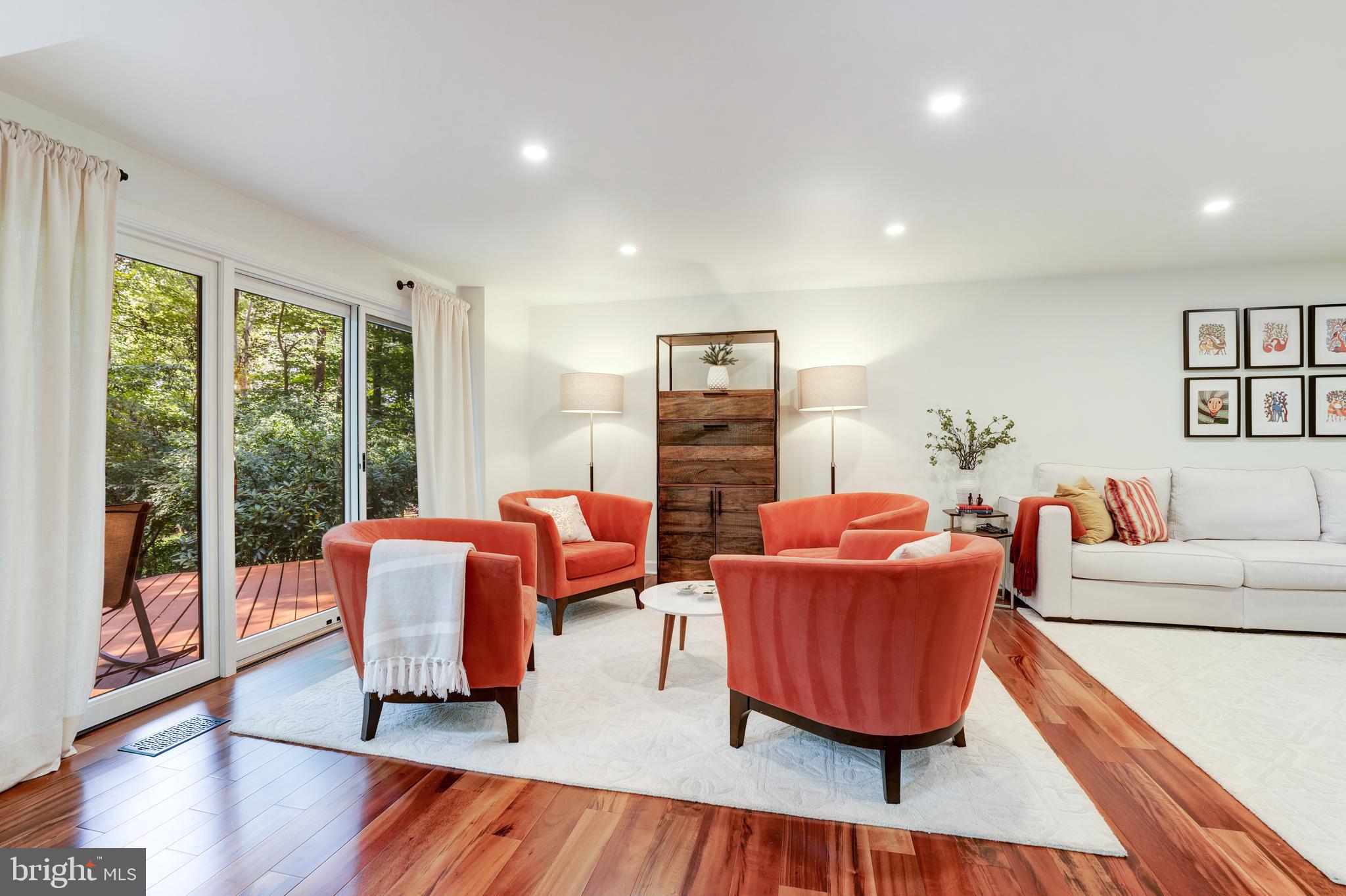 HILL CREST ACRES - Residential Lease