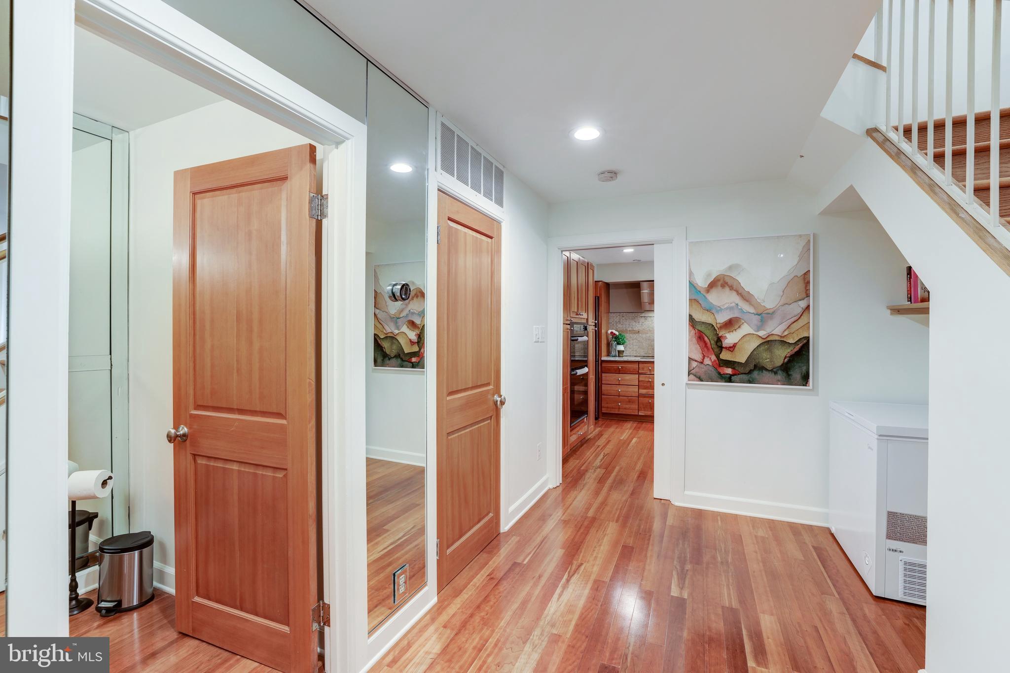 HILL CREST ACRES - Residential Lease