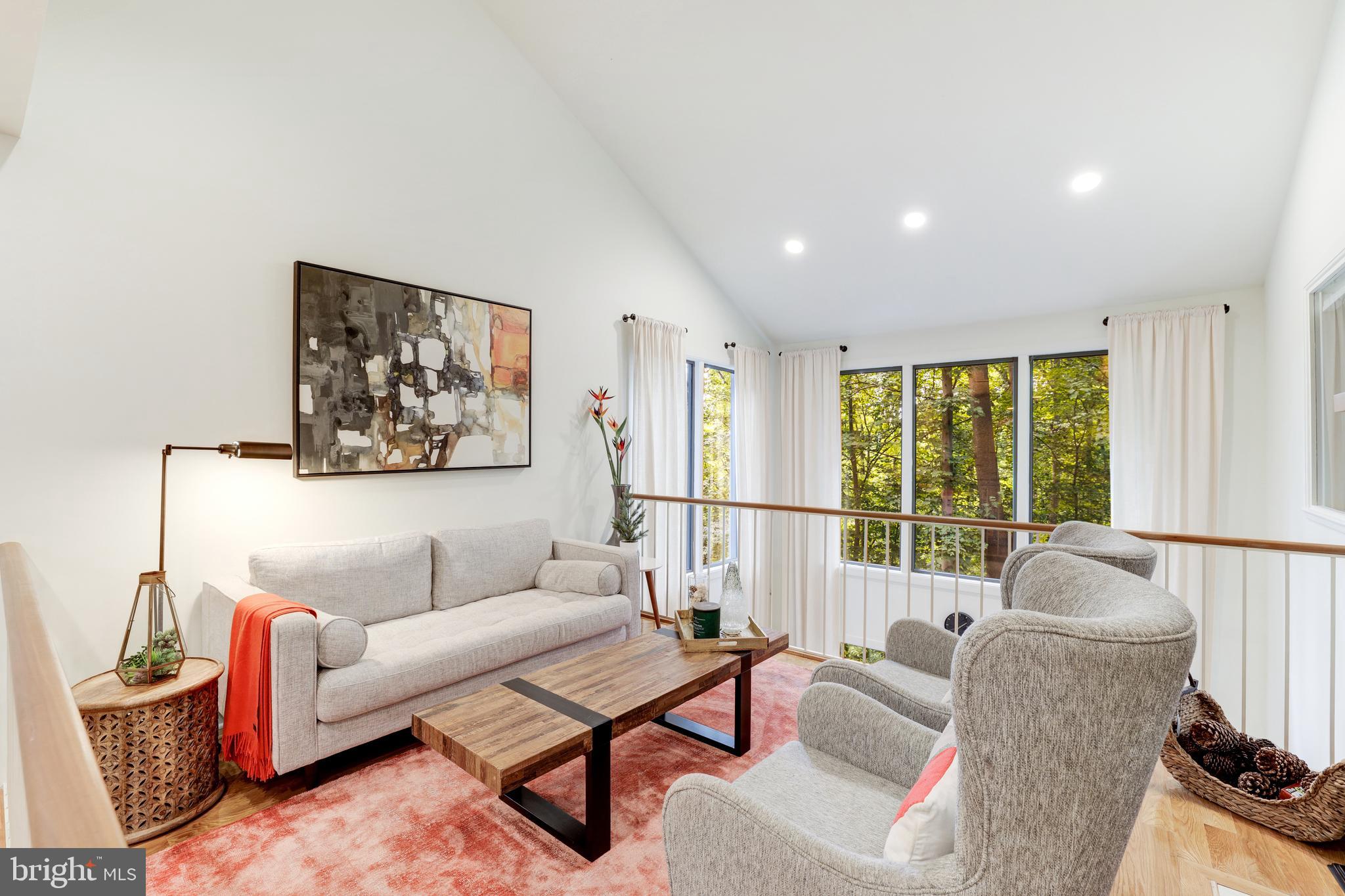 HILL CREST ACRES - Residential Lease