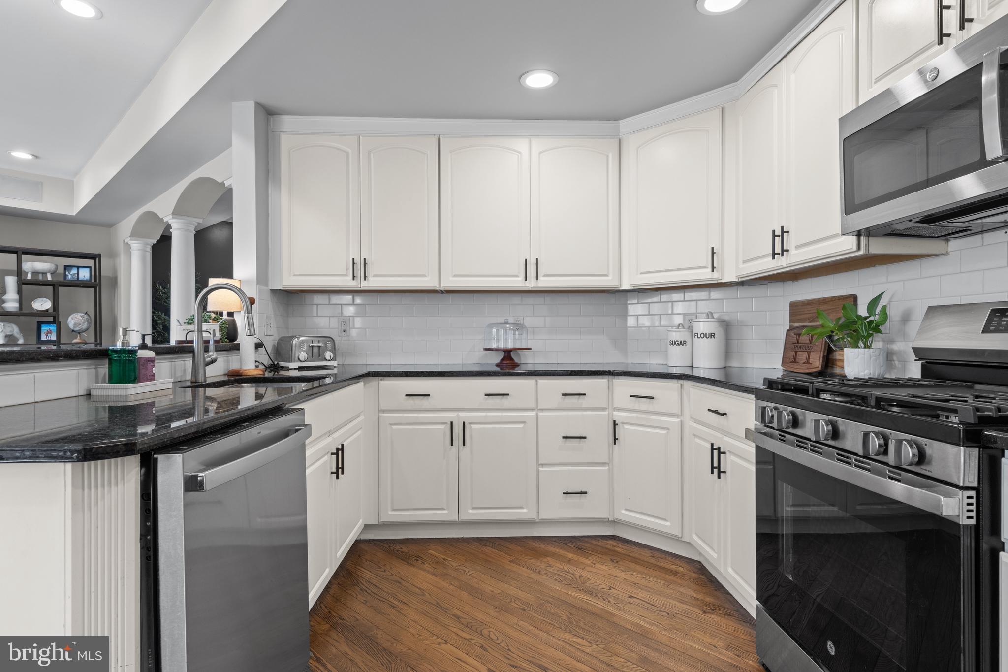 NORTHBROOK - Residential
