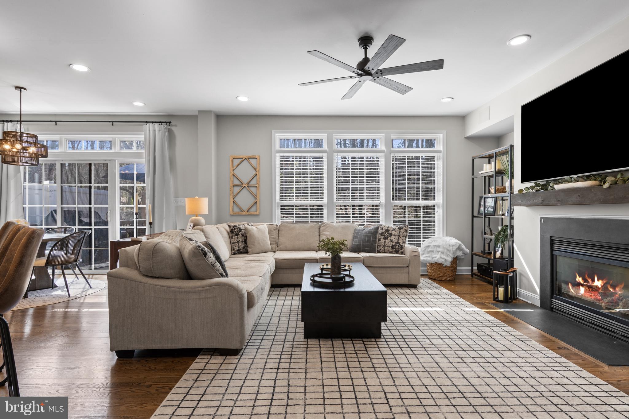 NORTHBROOK - Residential
