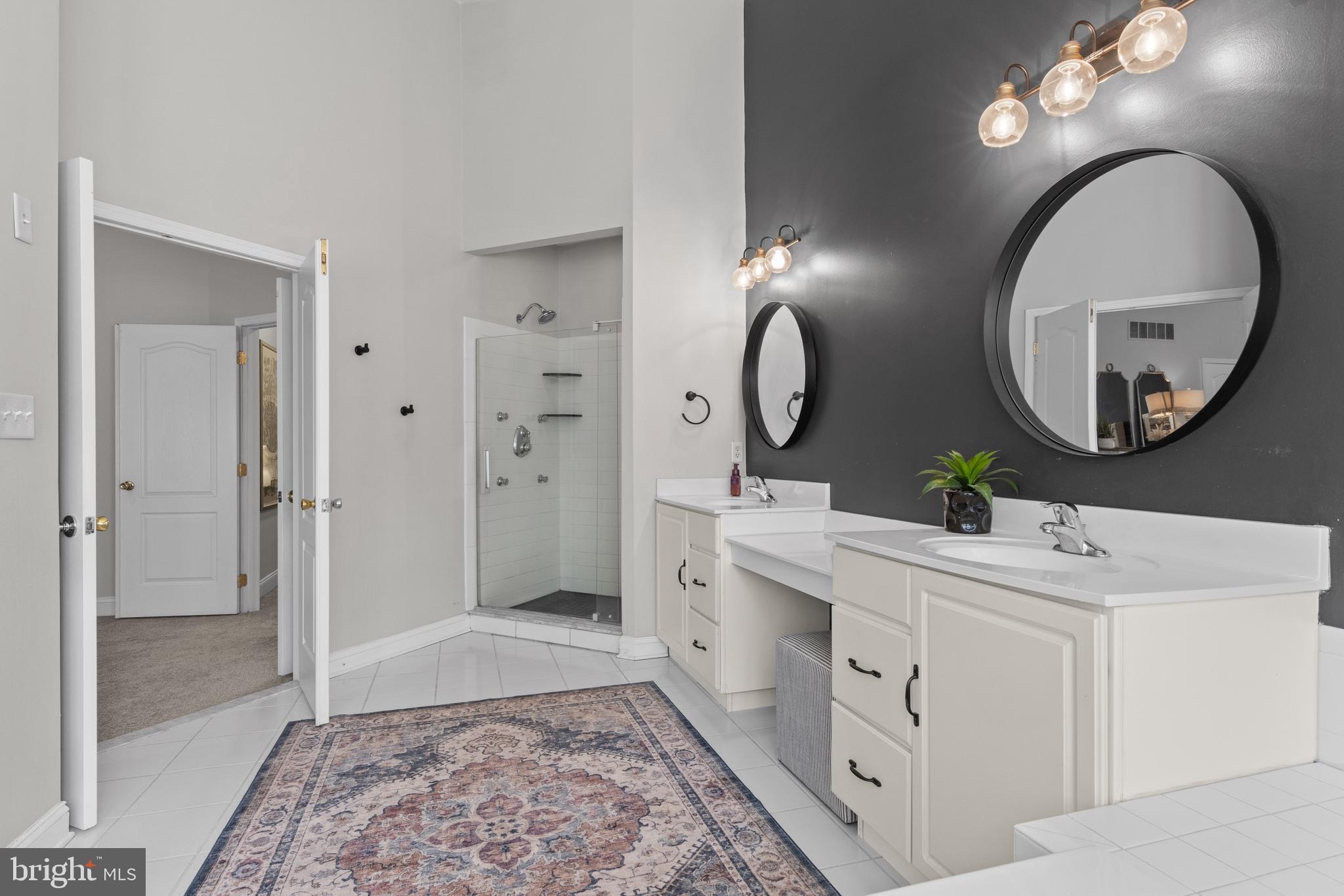 NORTHBROOK - Residential