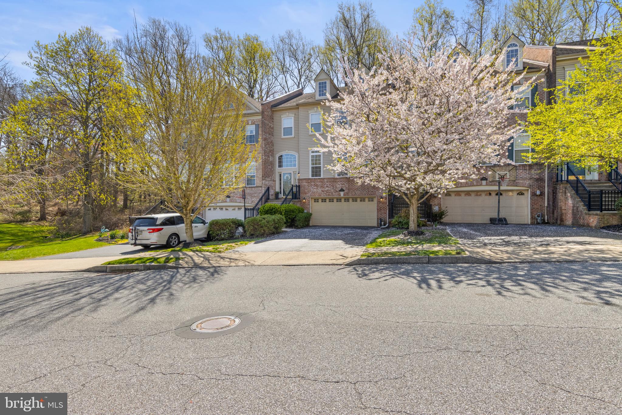 NORTHBROOK - Residential