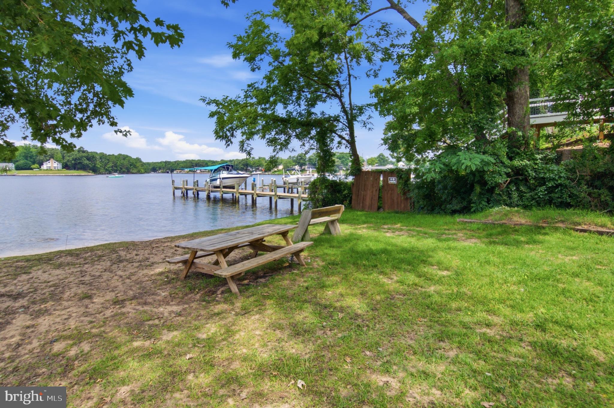 MT PLEASANT BEACH - Residential