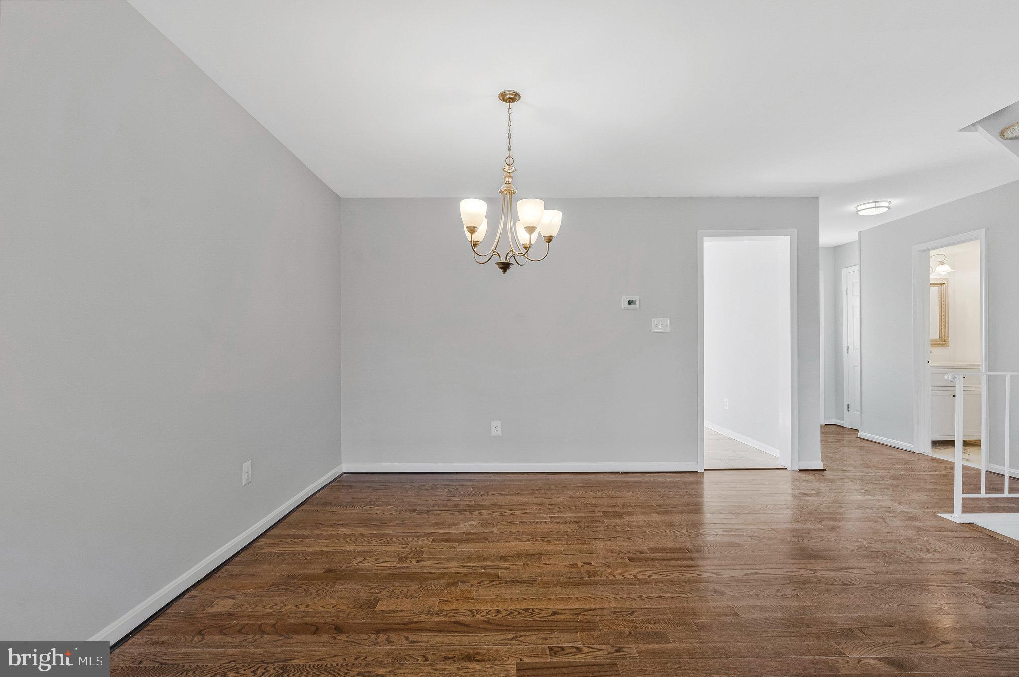 GLEN COVE - Residential