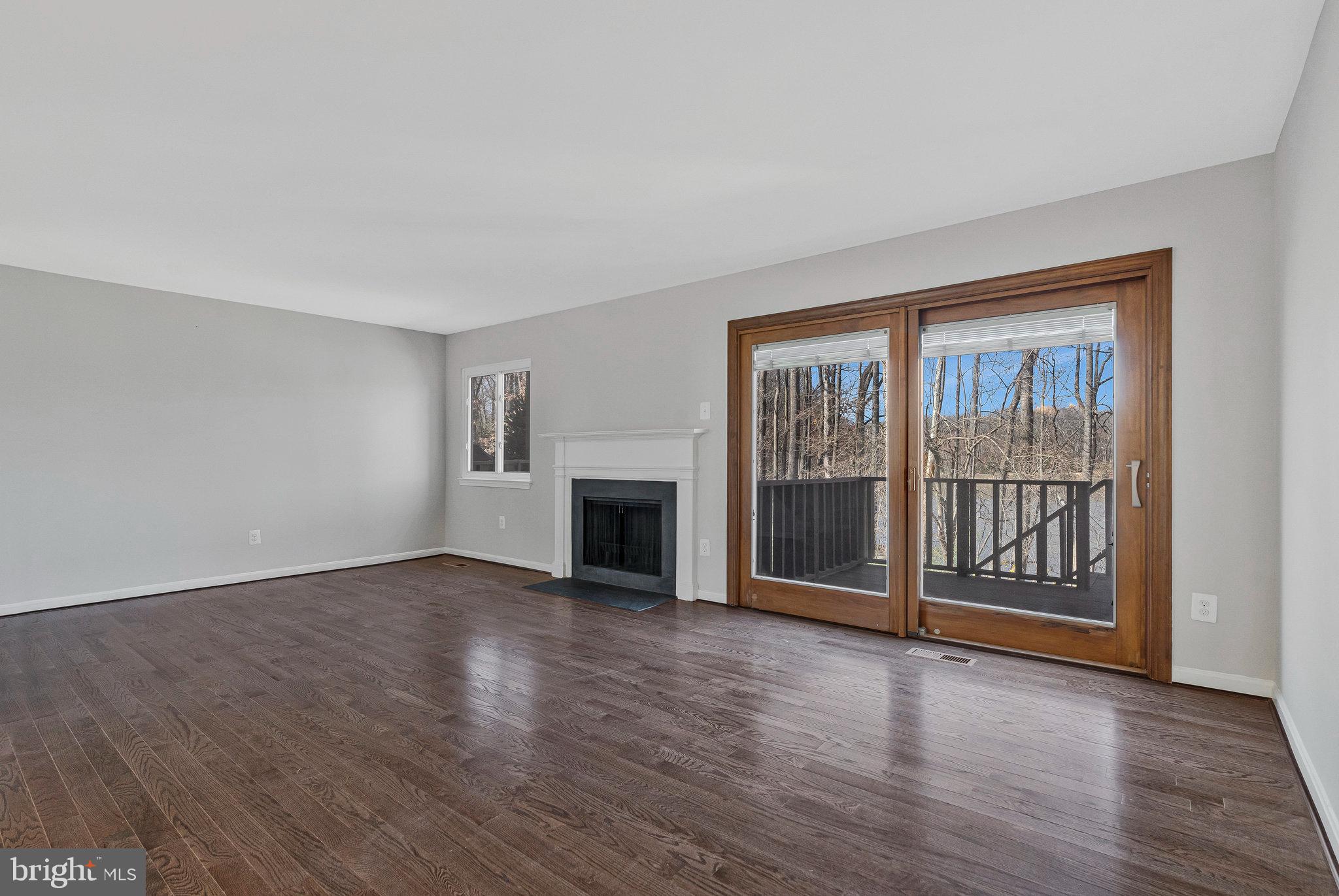 GLEN COVE - Residential