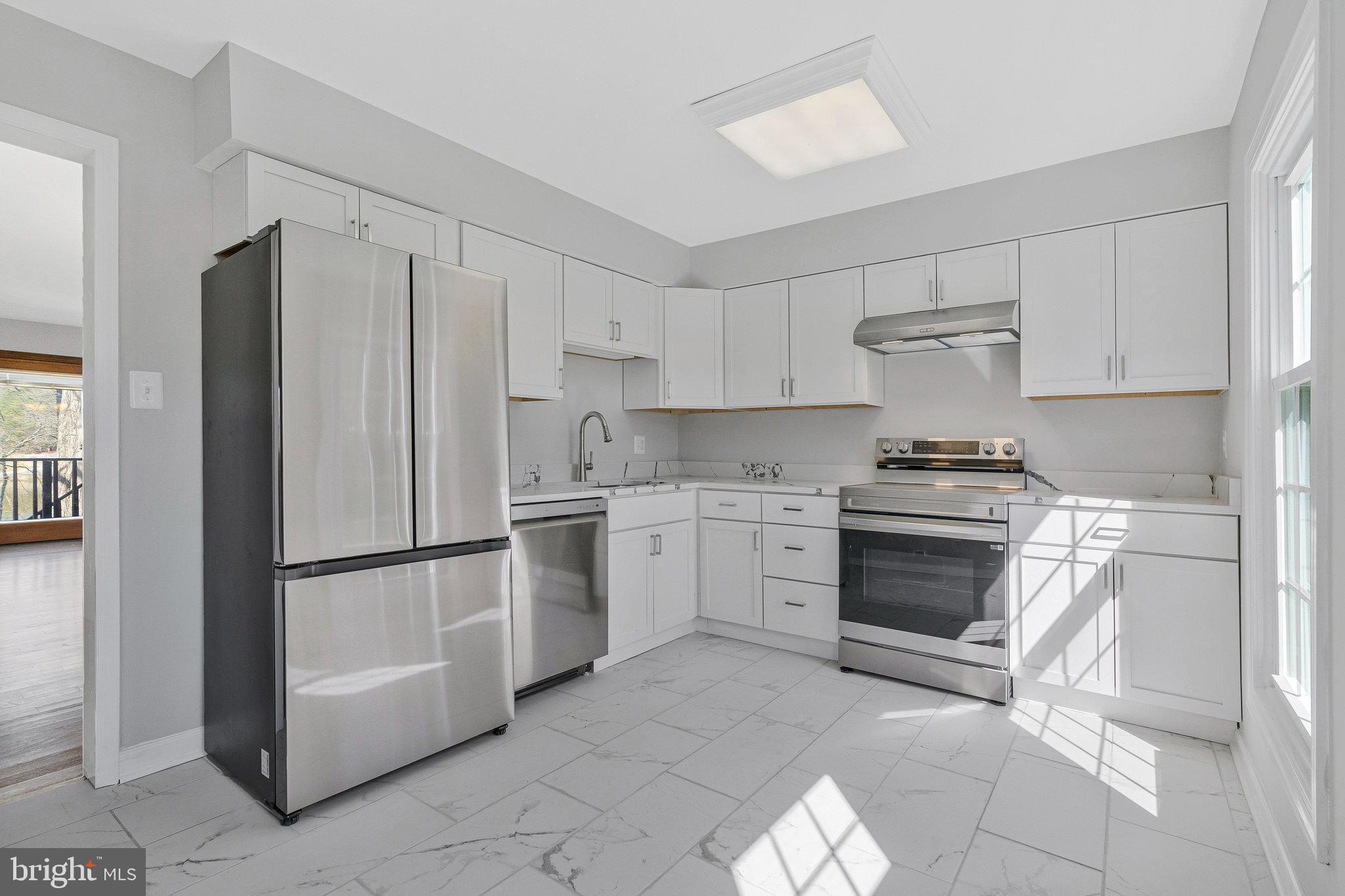 GLEN COVE - Residential