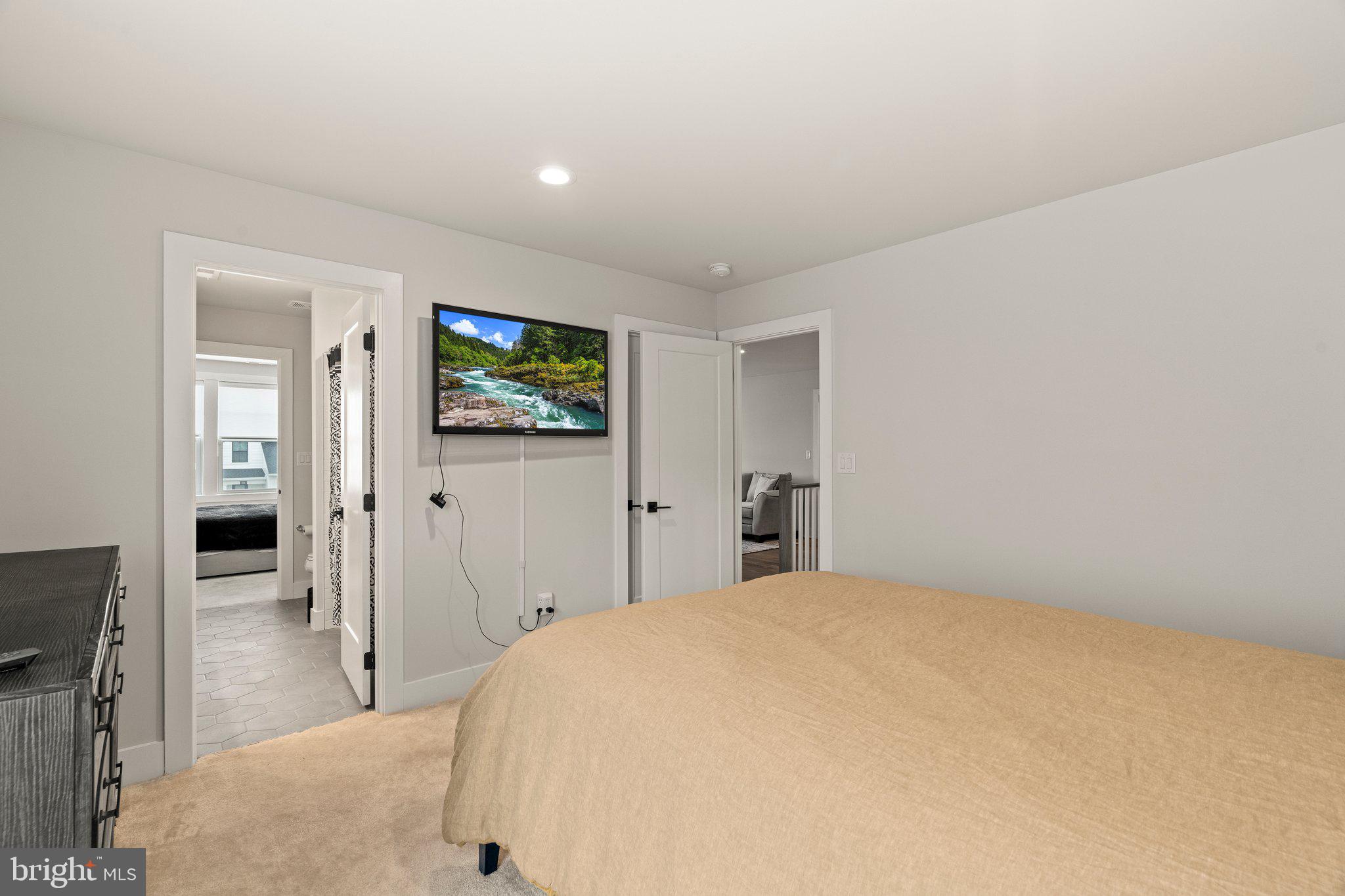 STONEBROOK AT UPPER MERION - Residential