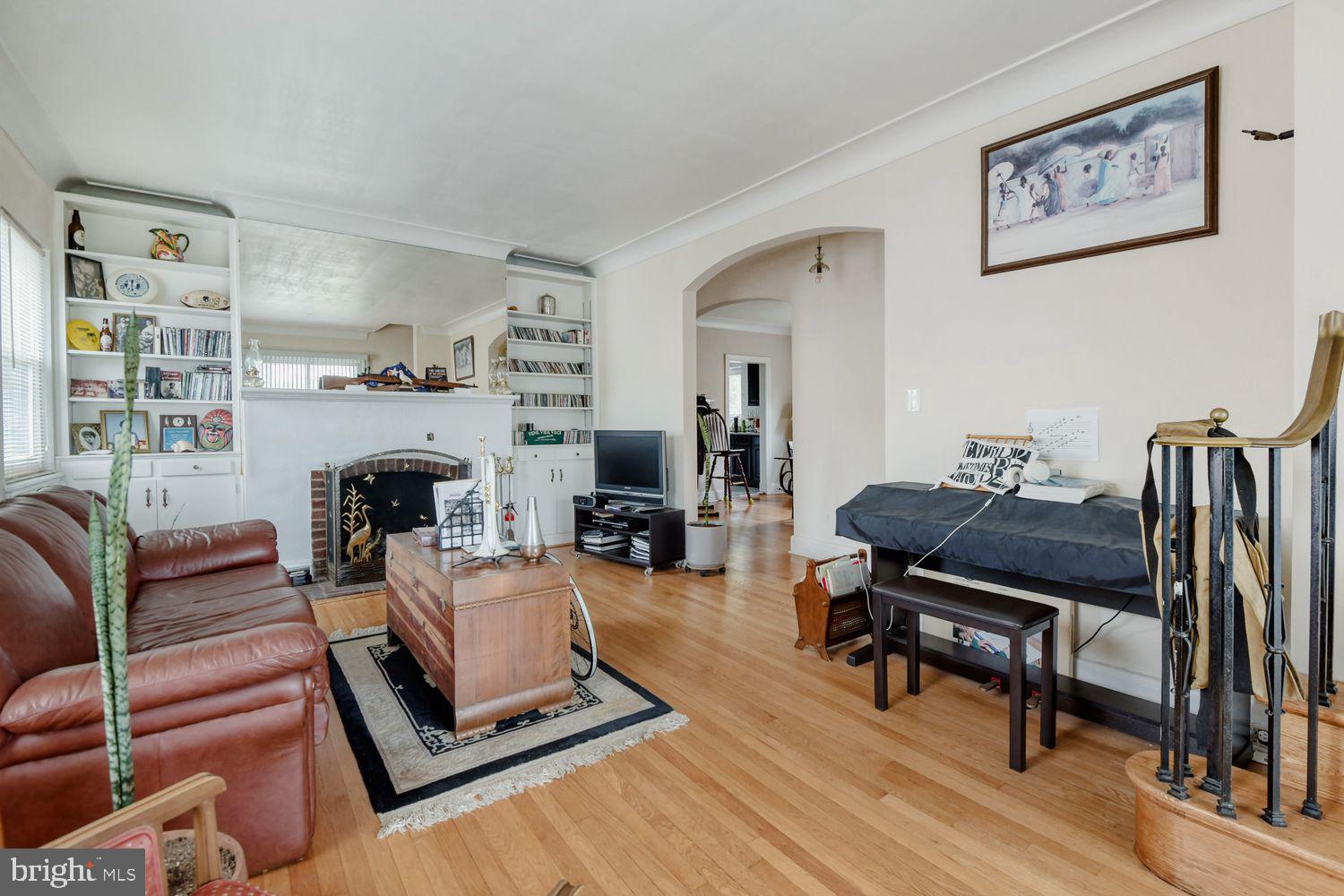 ASHBURTON HISTORIC DISTRICT - Residential