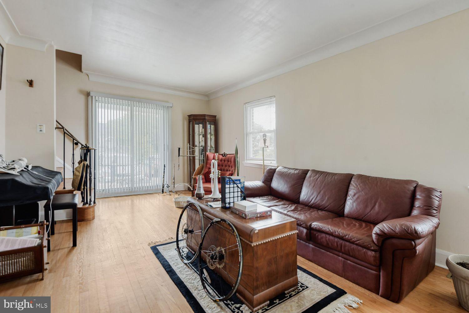 ASHBURTON HISTORIC DISTRICT - Residential
