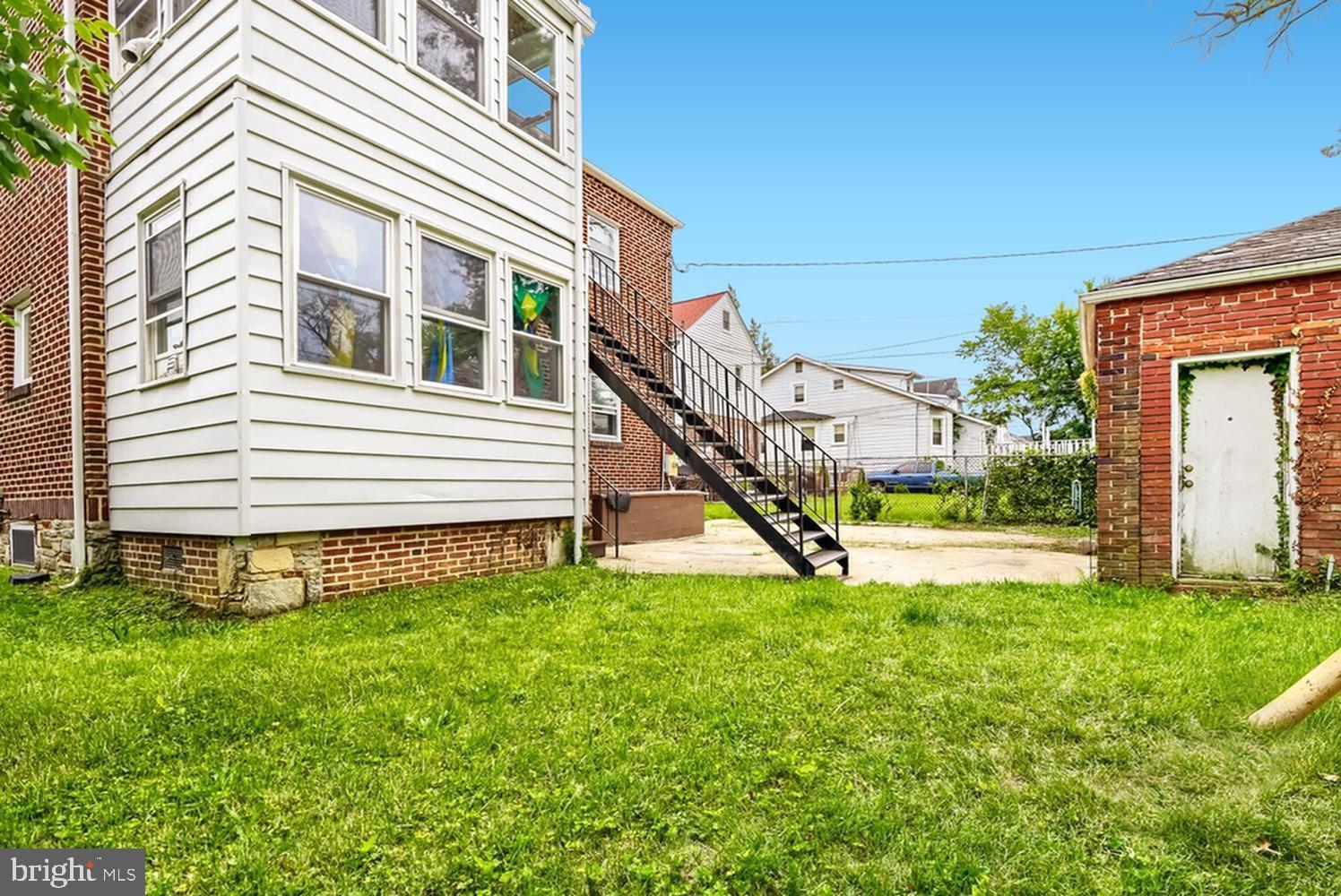 ASHBURTON HISTORIC DISTRICT - Residential