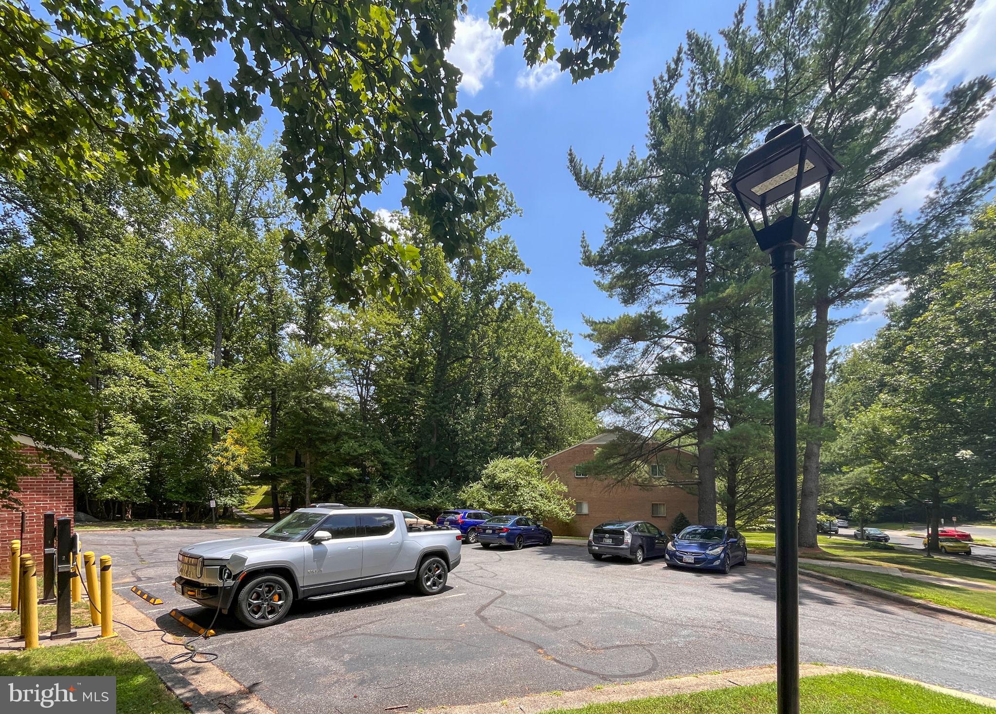 PARKSIDE CONDOMINIUMS - Residential
