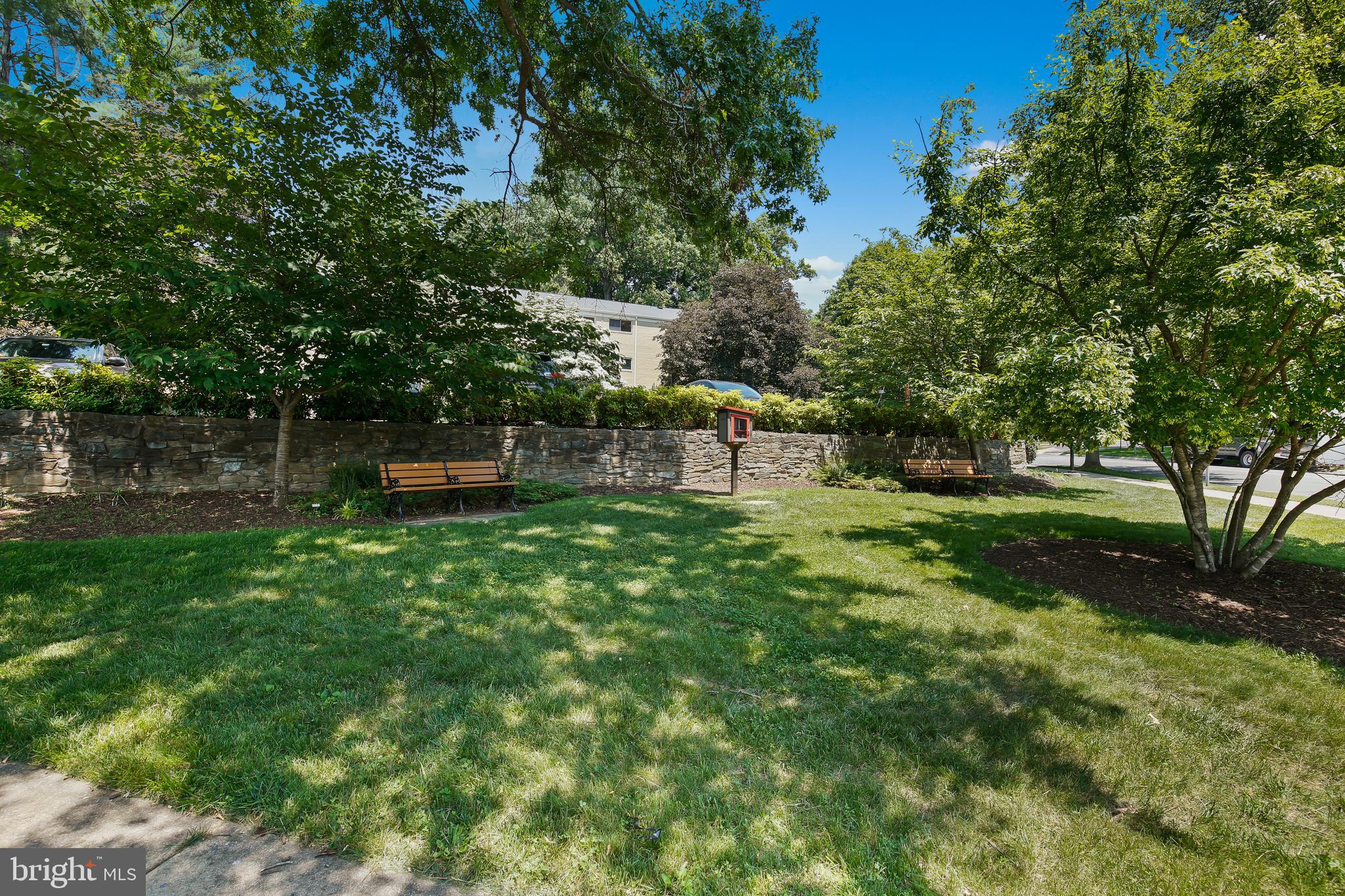 PARKSIDE CONDOMINIUMS - Residential