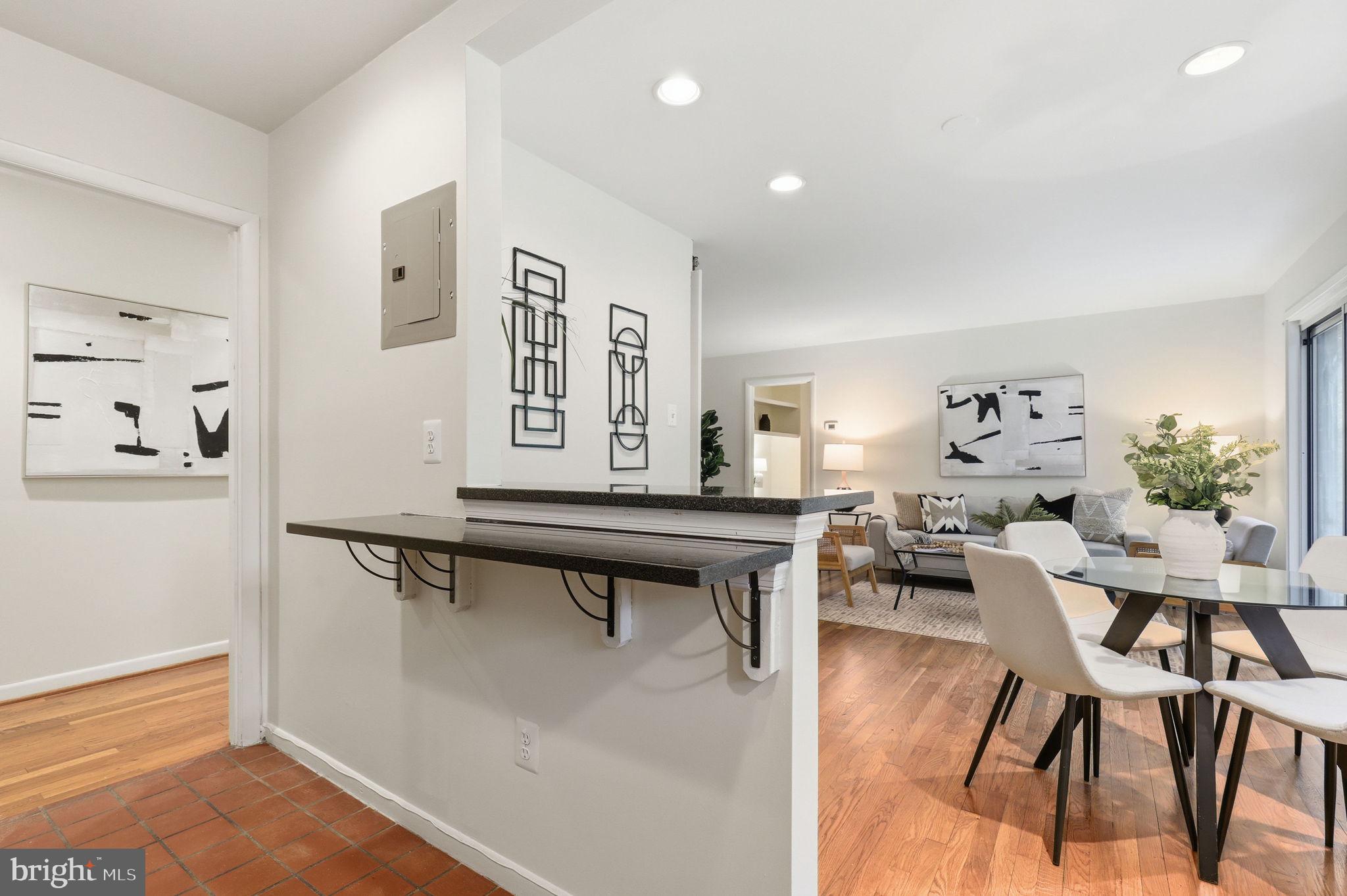 PARKSIDE CONDOMINIUMS - Residential