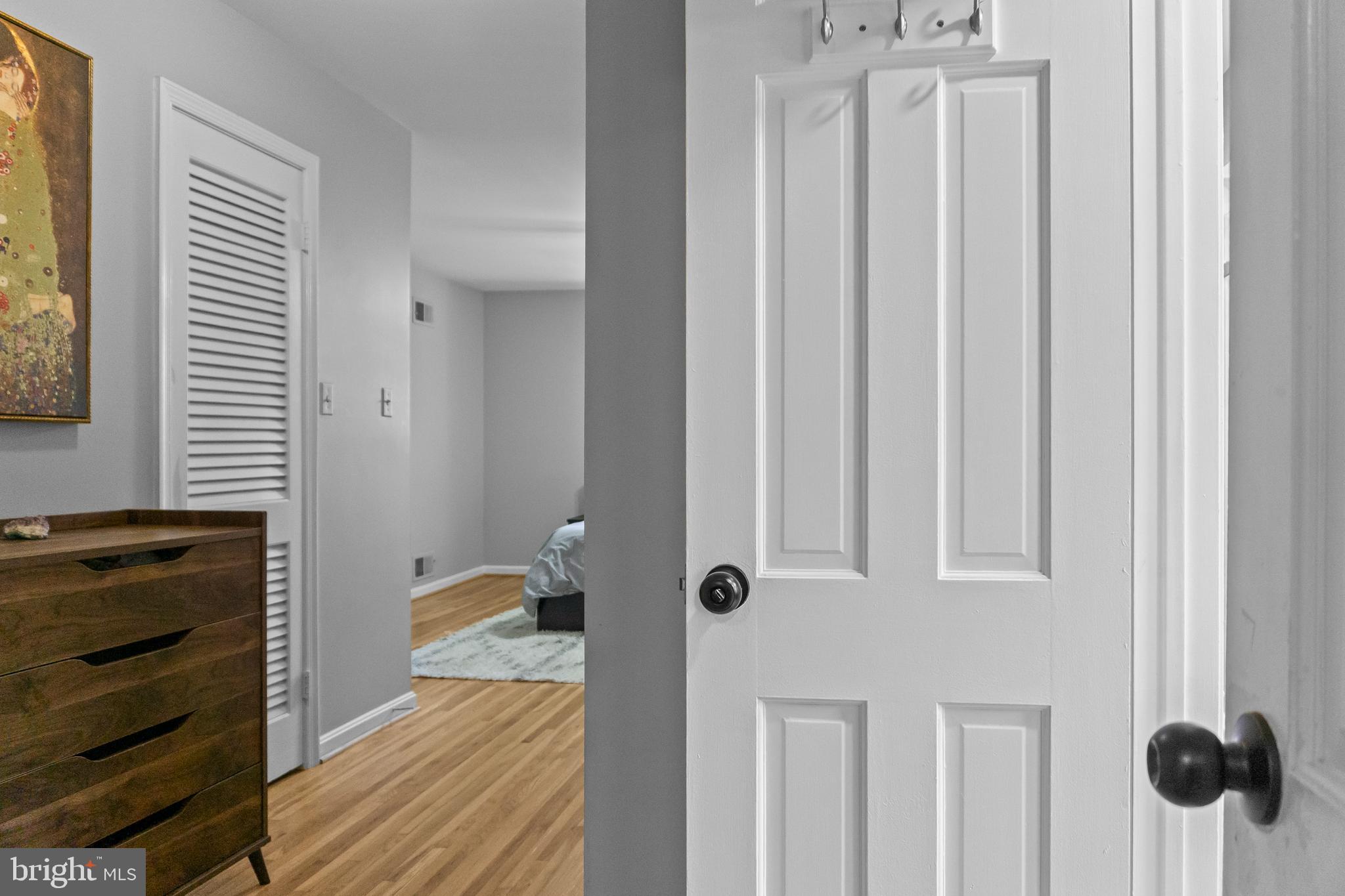ANCIENT OAK - Residential