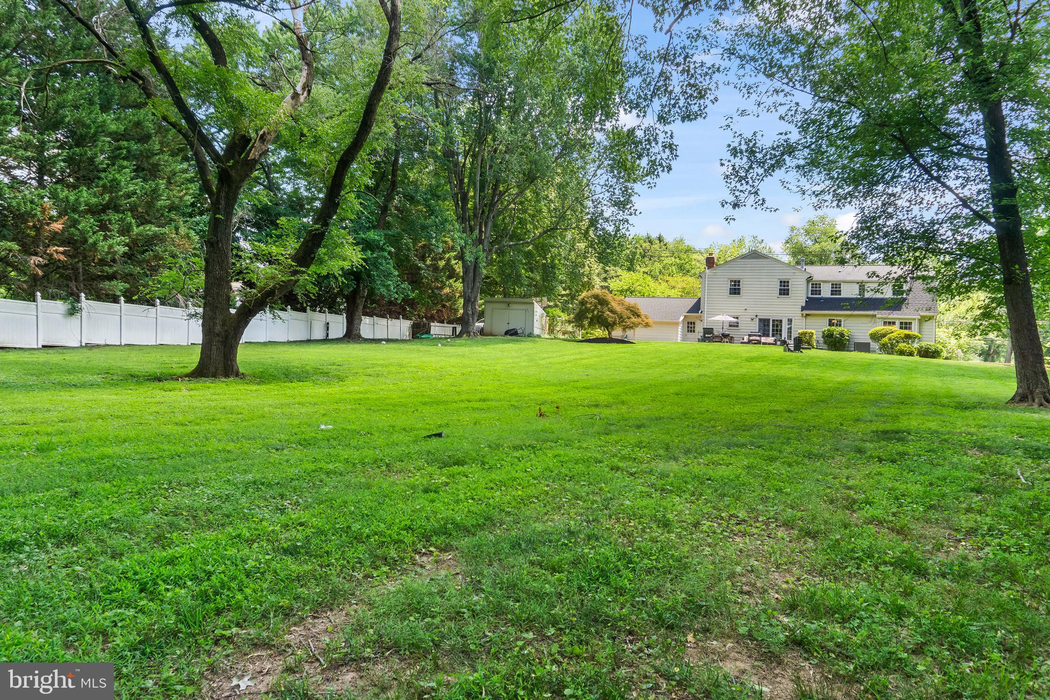 ANCIENT OAK - Residential