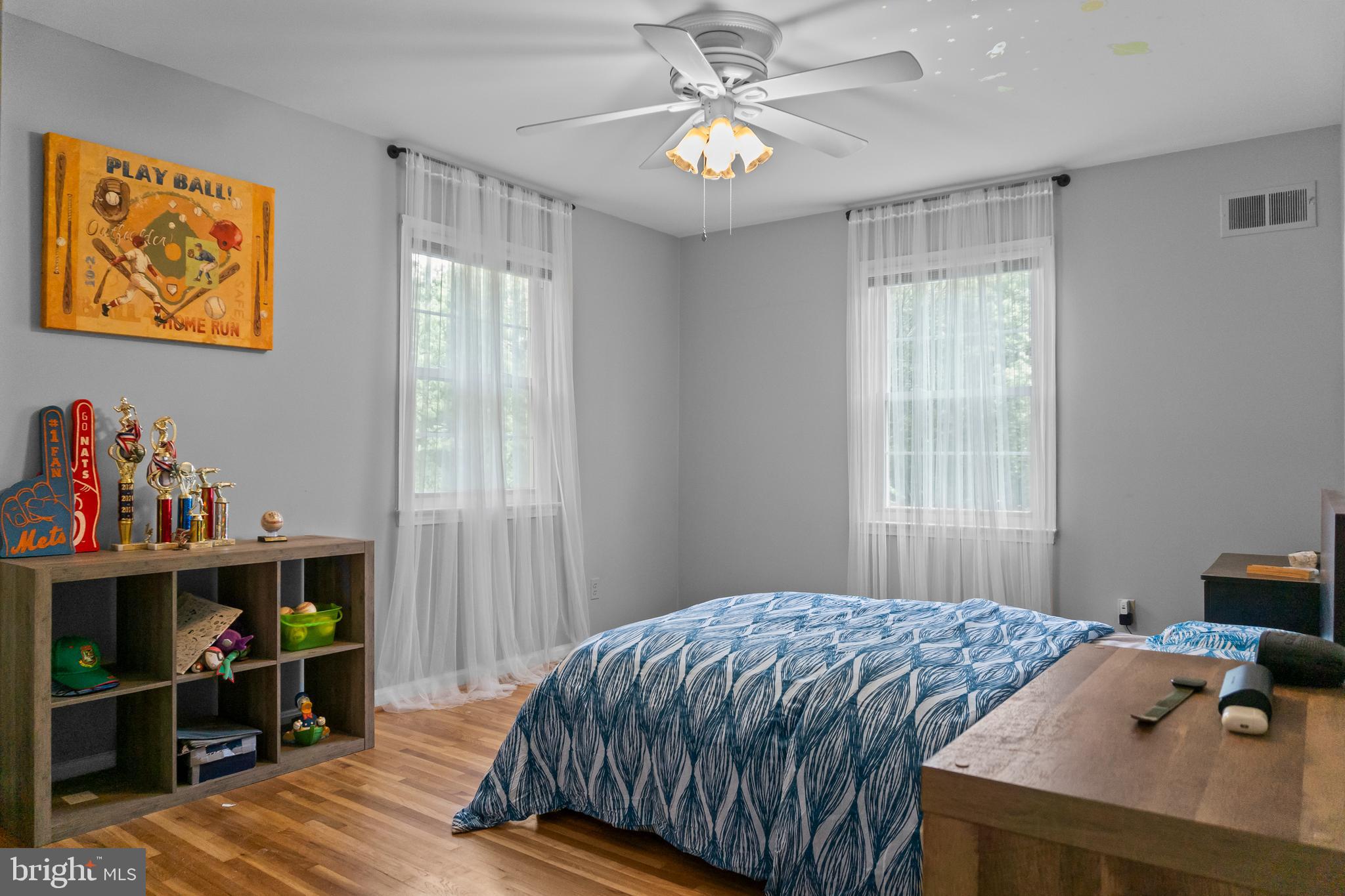 ANCIENT OAK - Residential