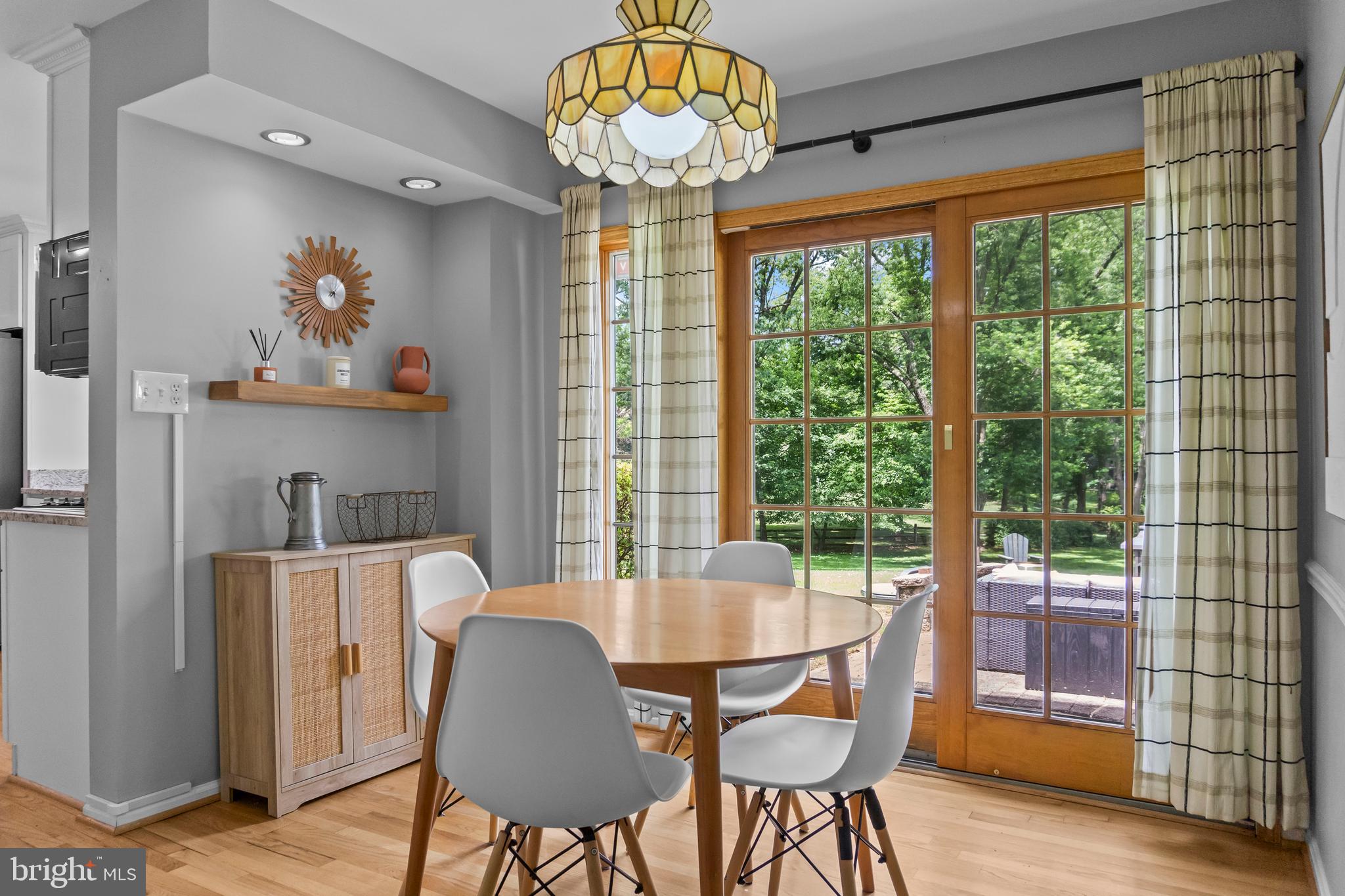 ANCIENT OAK - Residential